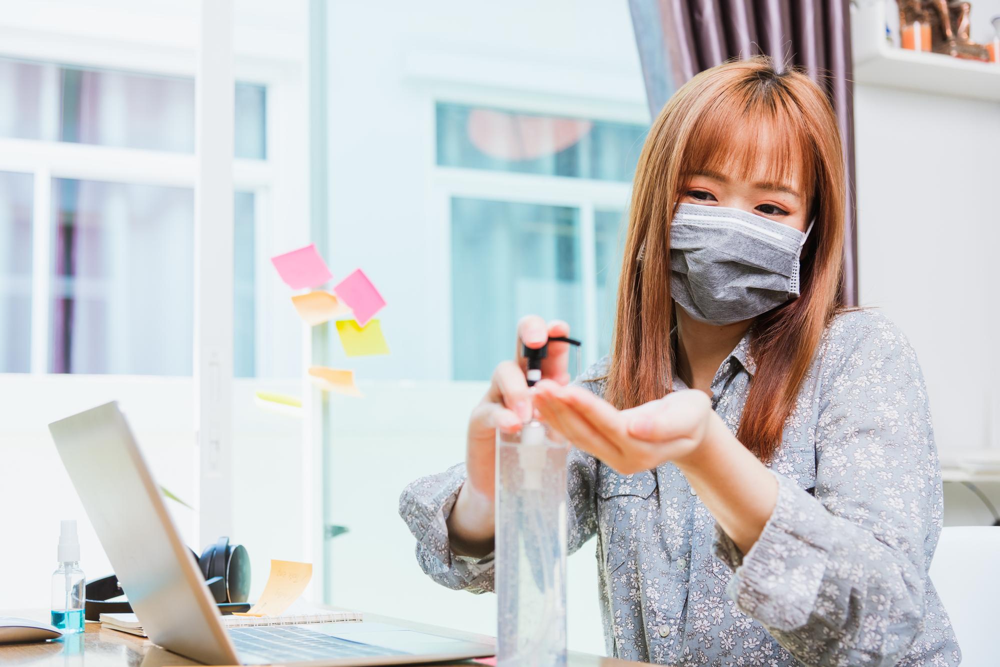 三合一快篩上市！在家就能驗新冠、A流、B流，但這些事要注意