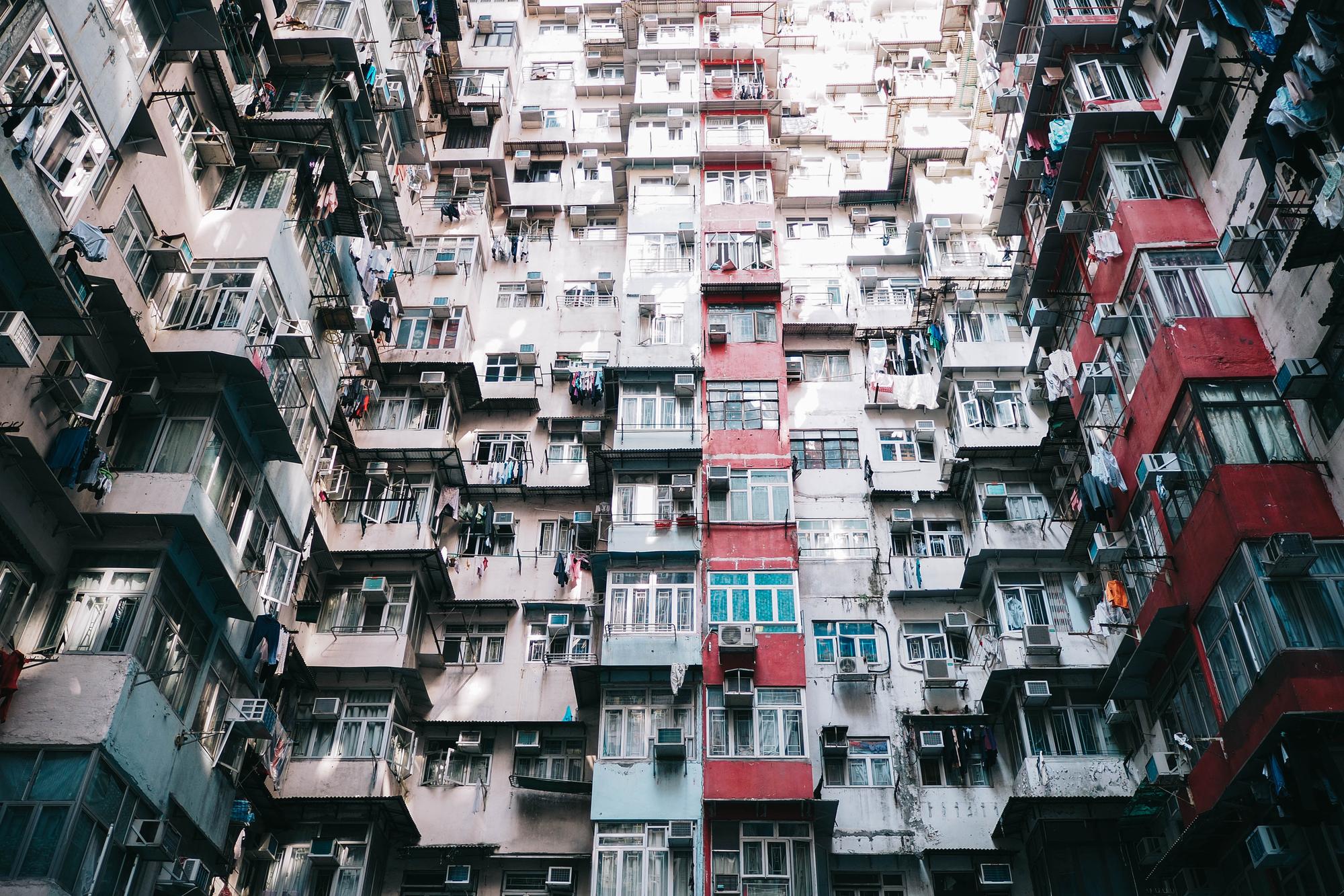 2025台北房市：量縮價穩背後，藏著什麼你該看見的真相？ — 相關圖片2