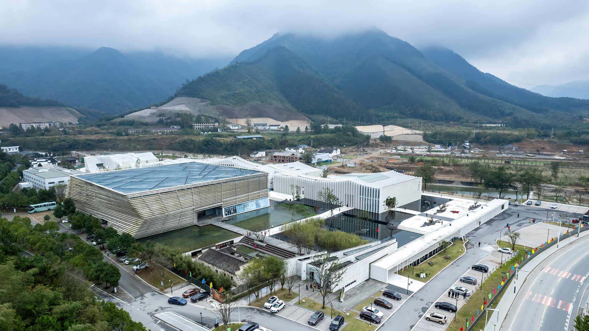 馬斯克想自己蓋廠、台積電堅持自己管：德州晶片廠的營運權攻防戰 — 相關圖片2