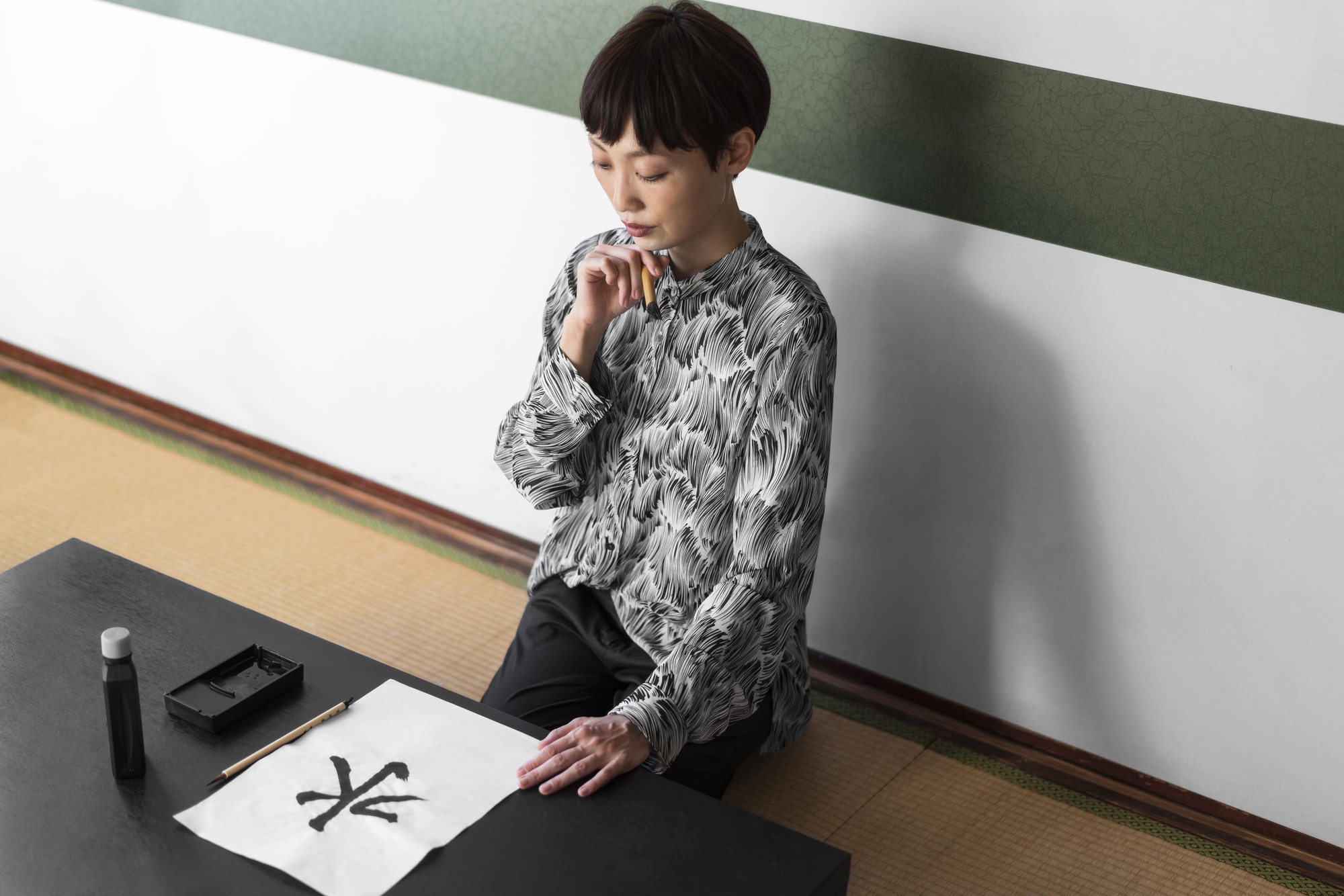 臺北時裝週品牌識別2.0：當「未完成」成為一種宣言 — 時尚文章主圖，由時代熱搜陳莫琳撰寫