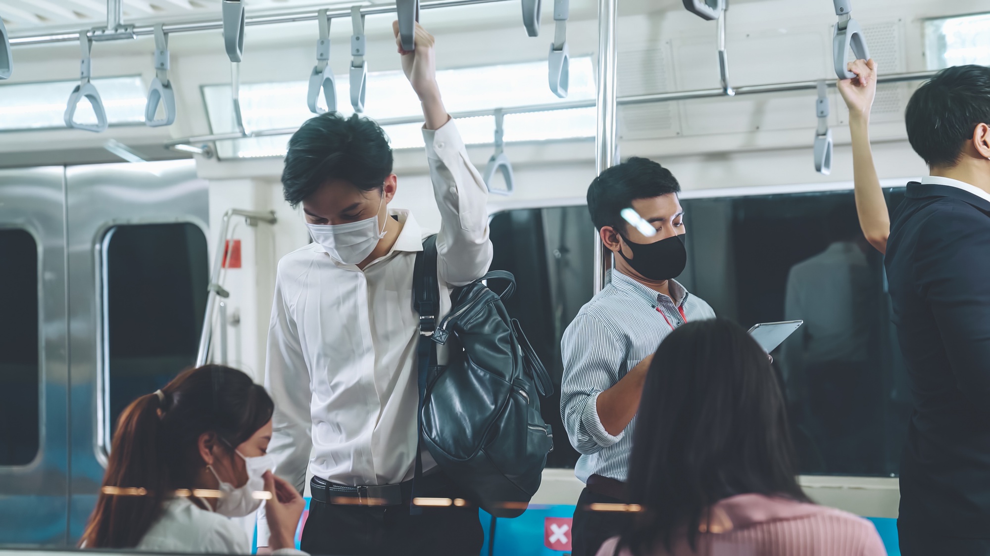 三鶯線快通車了,但通勤族在意的不是時間表——而是那五分鐘的轉乘空窗 — 生活文章主圖，由時代熱搜江里歐撰寫