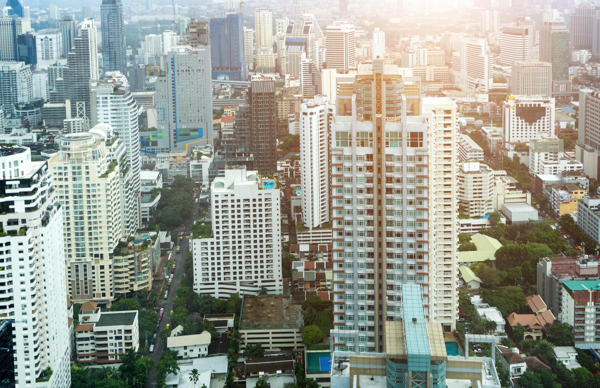 7月台北移轉棟數漲13.5%，但真正該看的不是數字表面 — 房產文章主圖，由時代熱搜陳振威撰寫