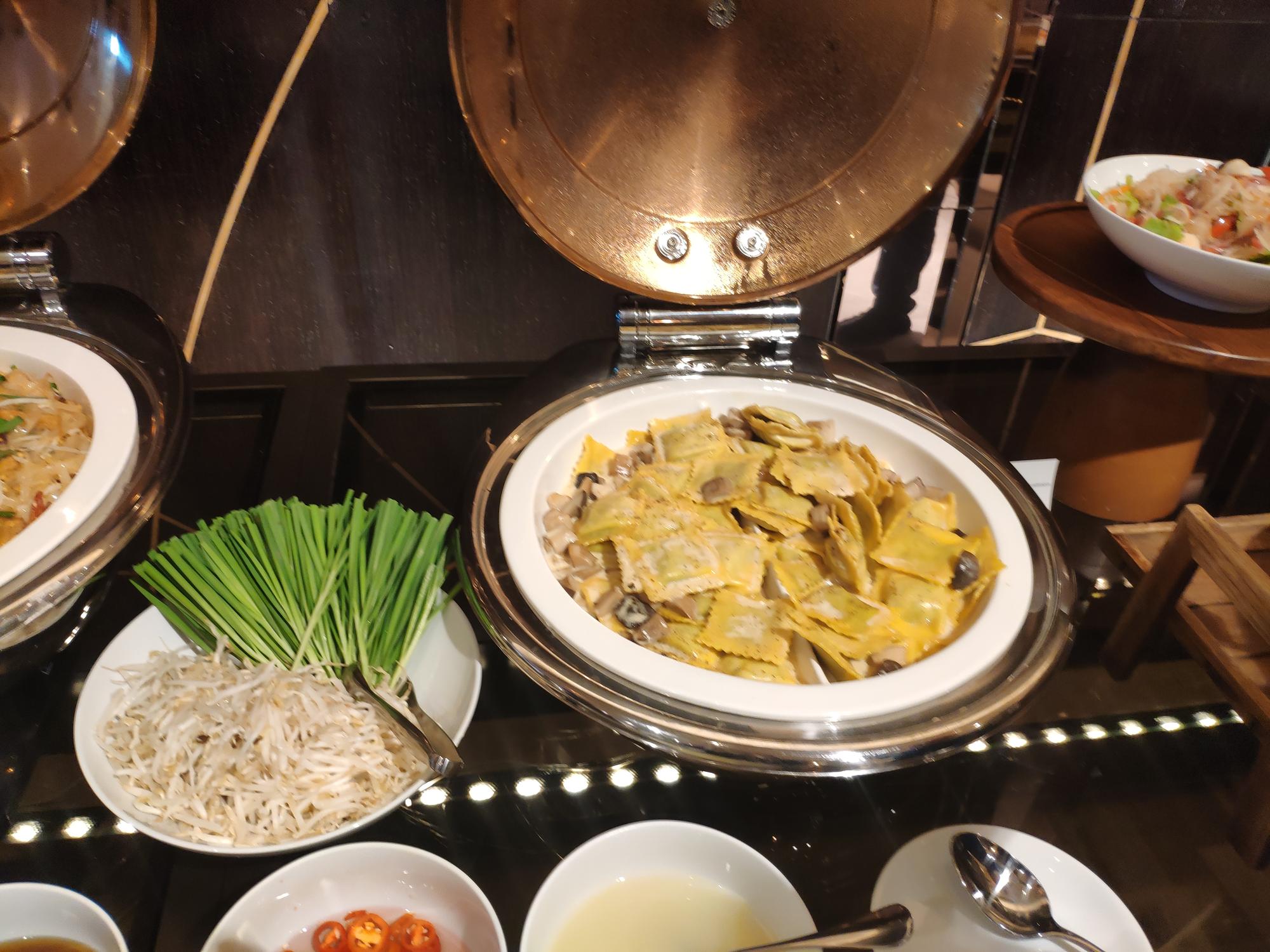 當五星飯店端上阿嬤的滷味攤：台中長榮桂冠的台菜美食節值得嗎？ — 相關圖片3