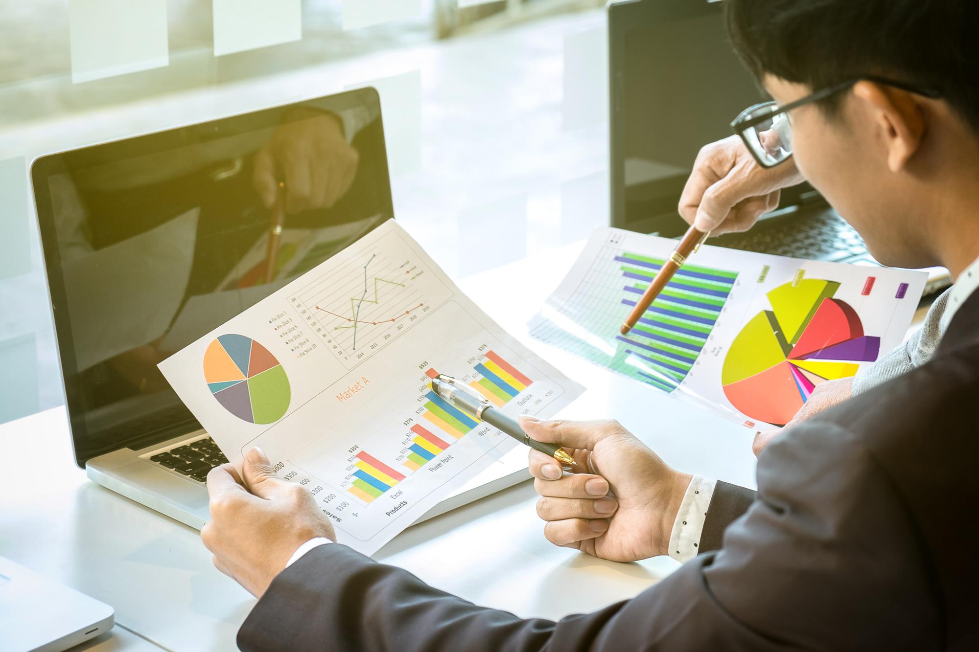 GDP 預測上看 11.7%，但你的生活真的會變好嗎？ — 時代熱搜財經深度報導