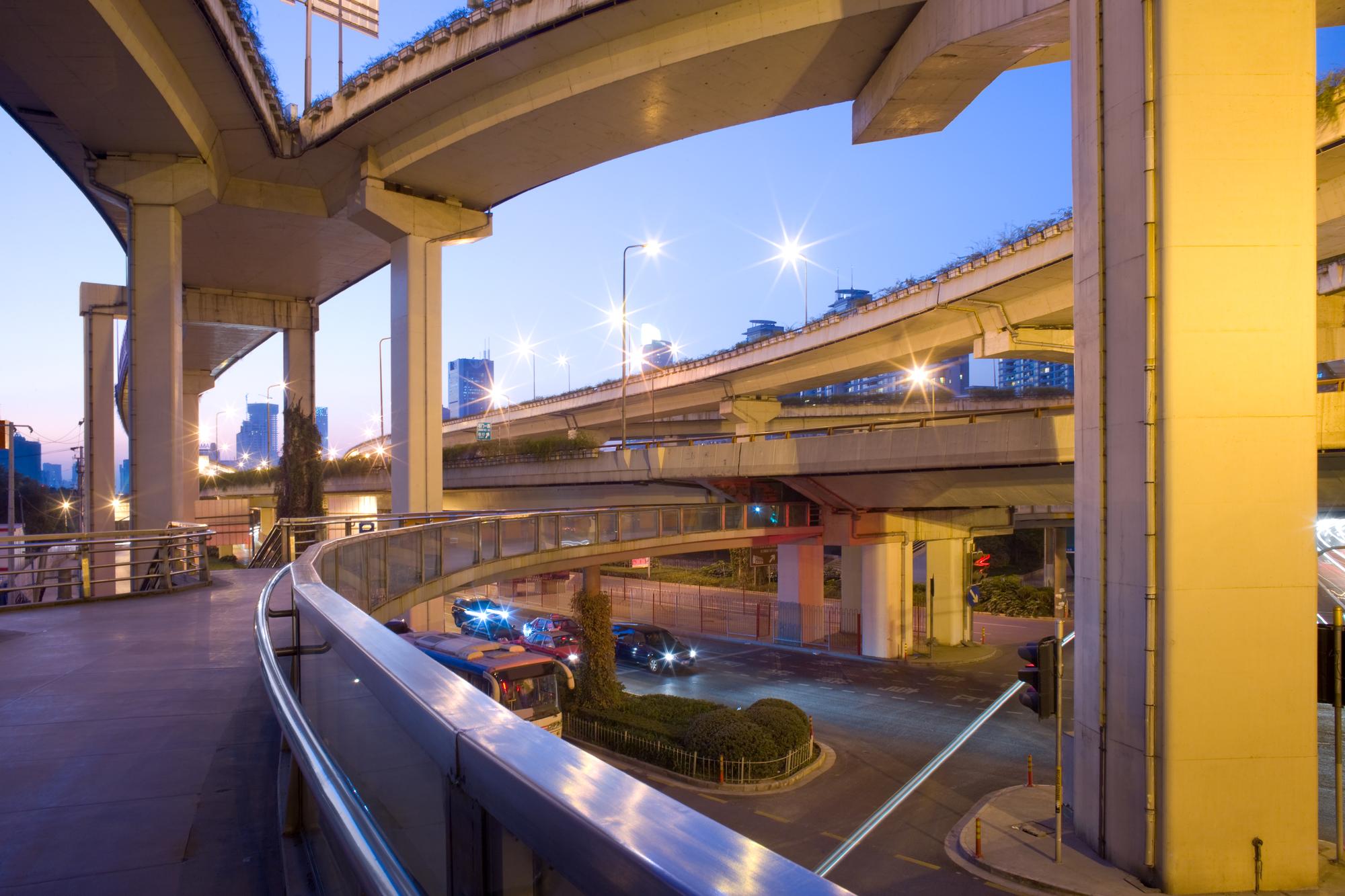 高雄車站前站商圈：建商用3.8億告訴你，什麼叫「提前卡位」 — 相關圖片3