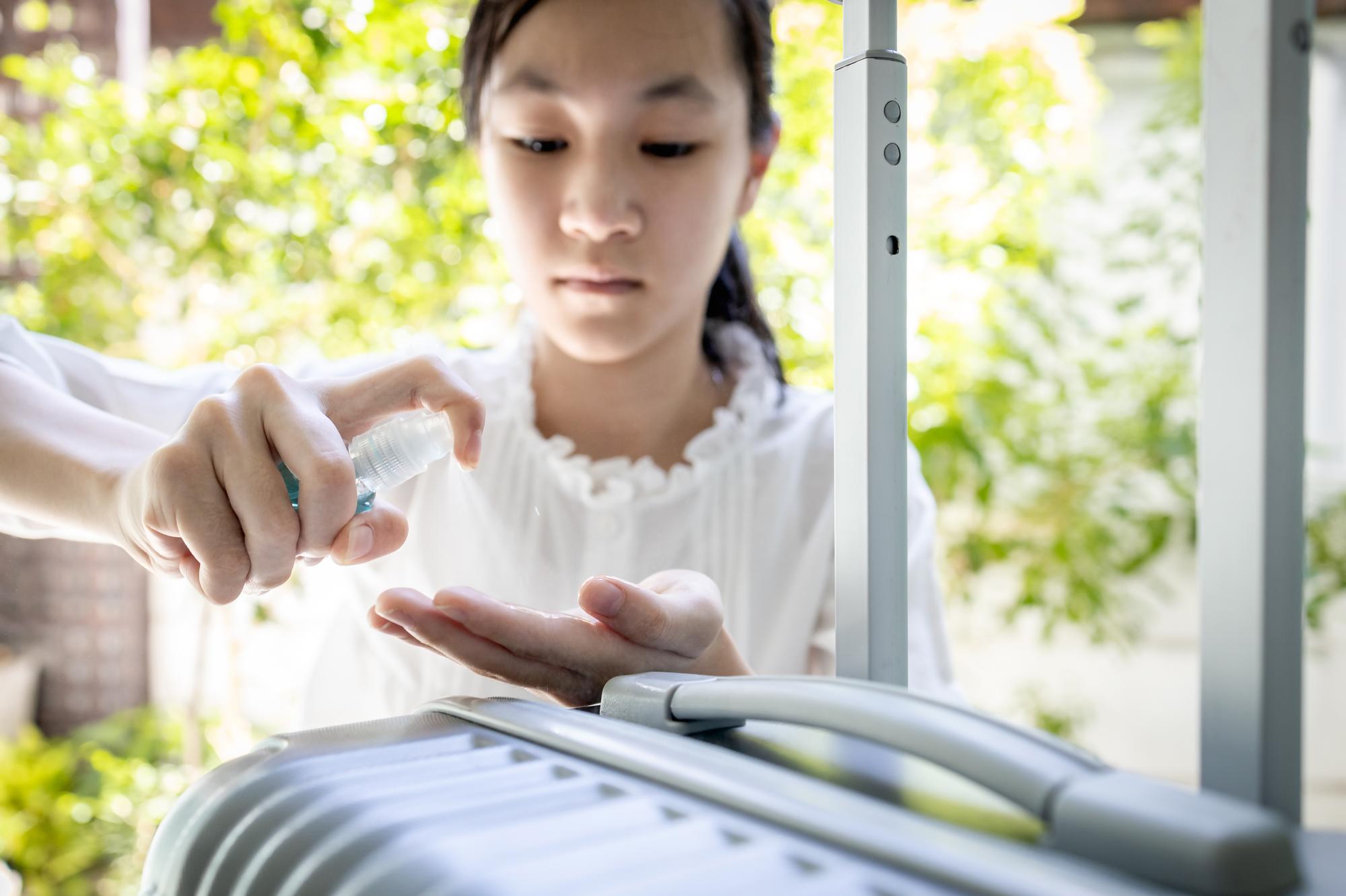 帶長輩去日本玩？慢性病藥物帶錯可能被扣留，保險沒買對花百萬也沒用 — 相關圖片2