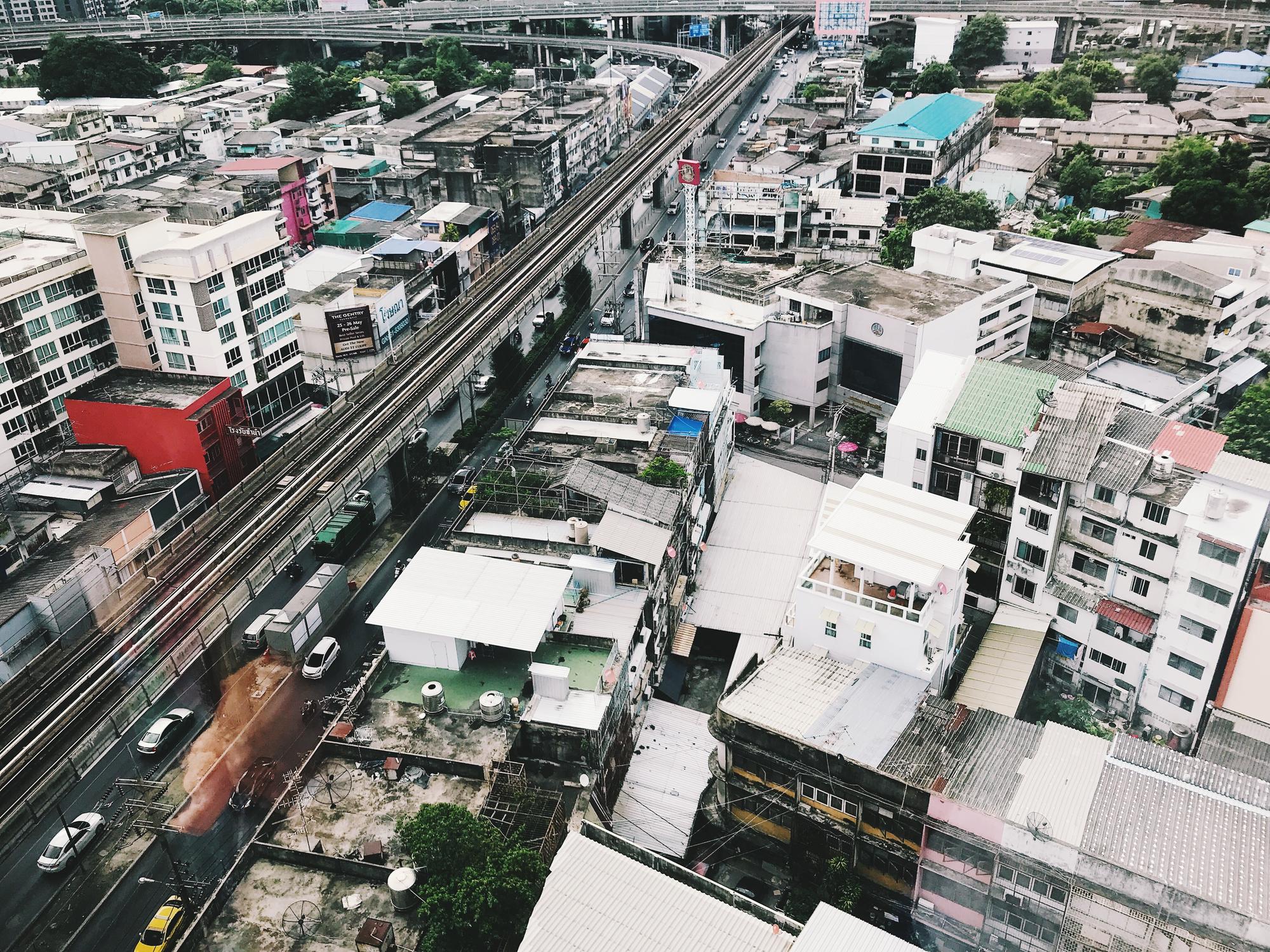 高雄車站前站商圈：建商用3.8億告訴你，什麼叫「提前卡位」 — 時代熱搜房產深度報導