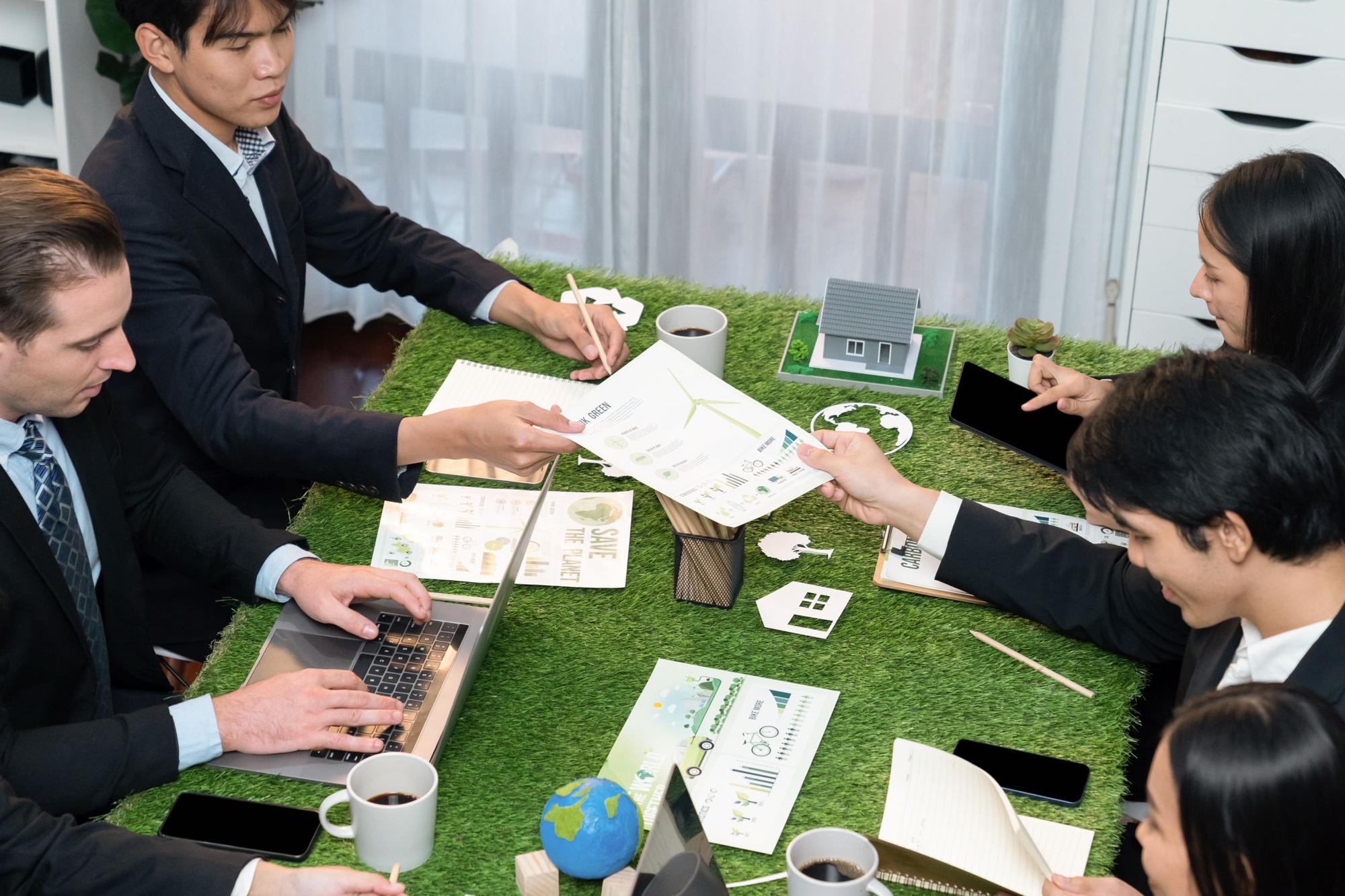加盟展背後沒人敢講的事：權利金、AI設備、ESG——三道成本關卡正在榨乾小店主