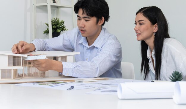 推案腰斬、房價不跌？懂的人自然懂——這不是市場失靈，是成本的居住尊嚴