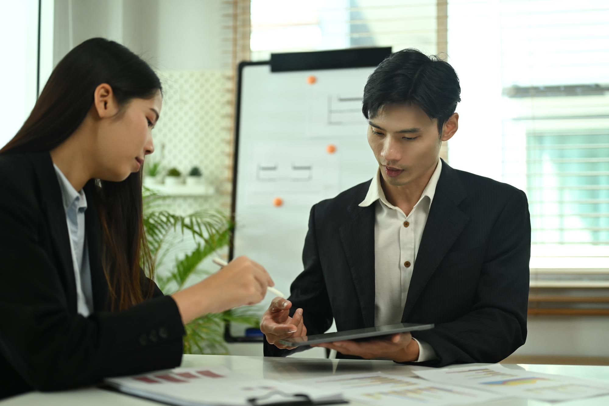 金管會揭曉115年公平待客評核：16家連三年第一級距，後段班要專案輔導了 — 時代熱搜商業深度報導