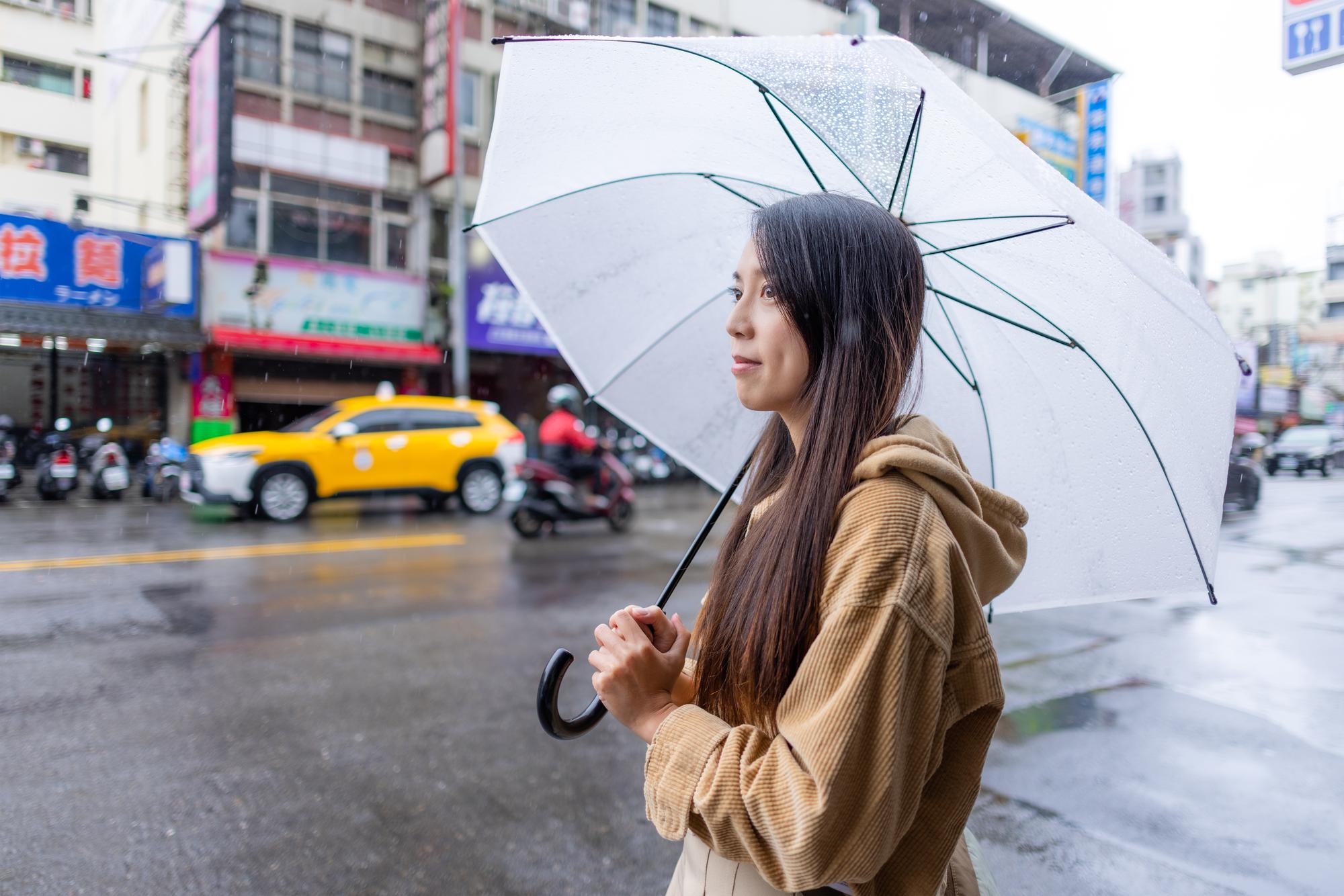 那場雨,還沒下完——鄭明典一張衛星圖,讓南部人想起的不只是天氣 — 相關圖片3