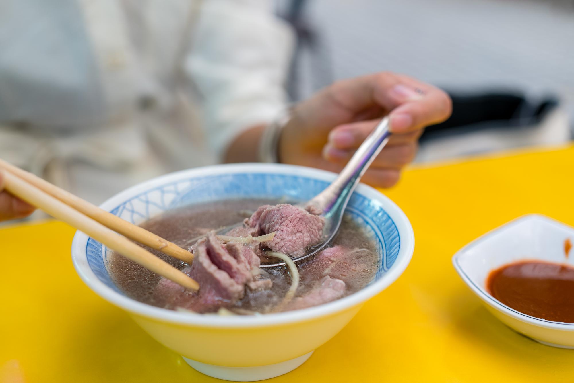 孔曉振念念不忘台灣刨冰、鄭準元搞不懂牛肉麵——韓星的台味記憶比戲還真 — 相關圖片3