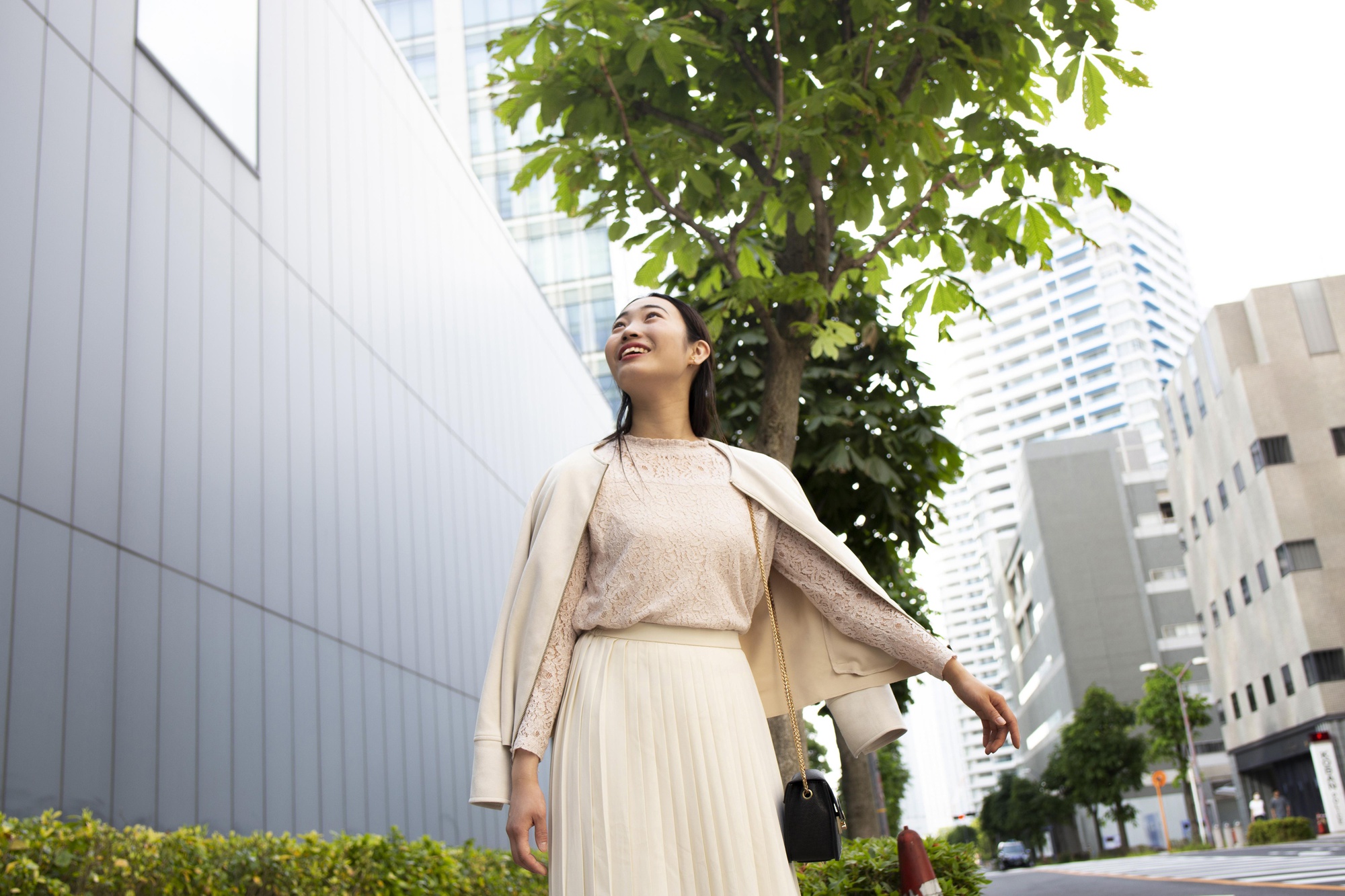 臺北時裝週SS27：2.9萬人次、3億產值，一場不再只是走秀的產業宣言 — 時尚文章主圖，由時代熱搜陳莫琳撰寫