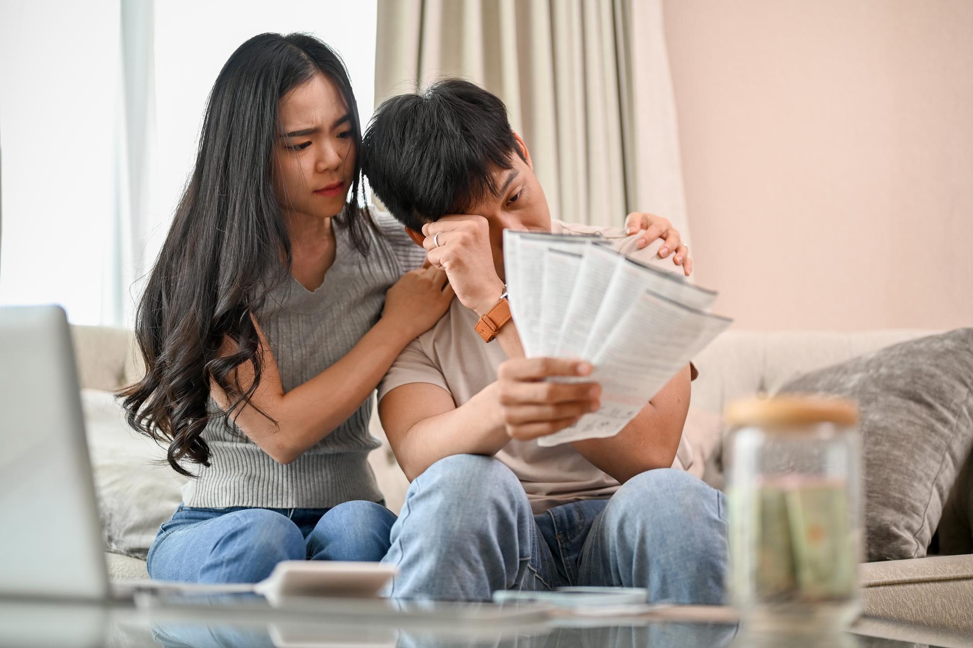 房價收入比破30倍：當居住成本壓垮生育意願，我們正在失去什麼？