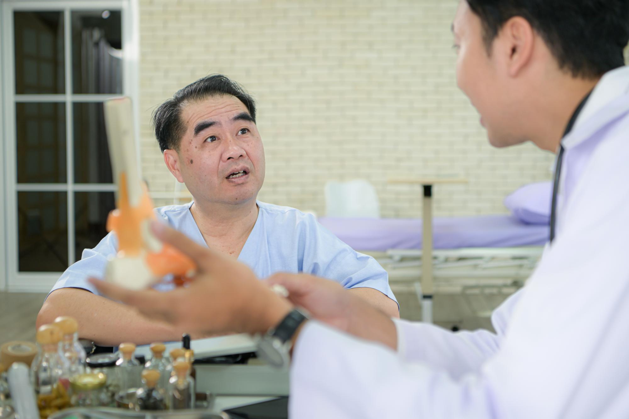你還在為「今天吃什麼」煩惱？醫揭200個決定讓你傍晚破戒真相 (改寫)
