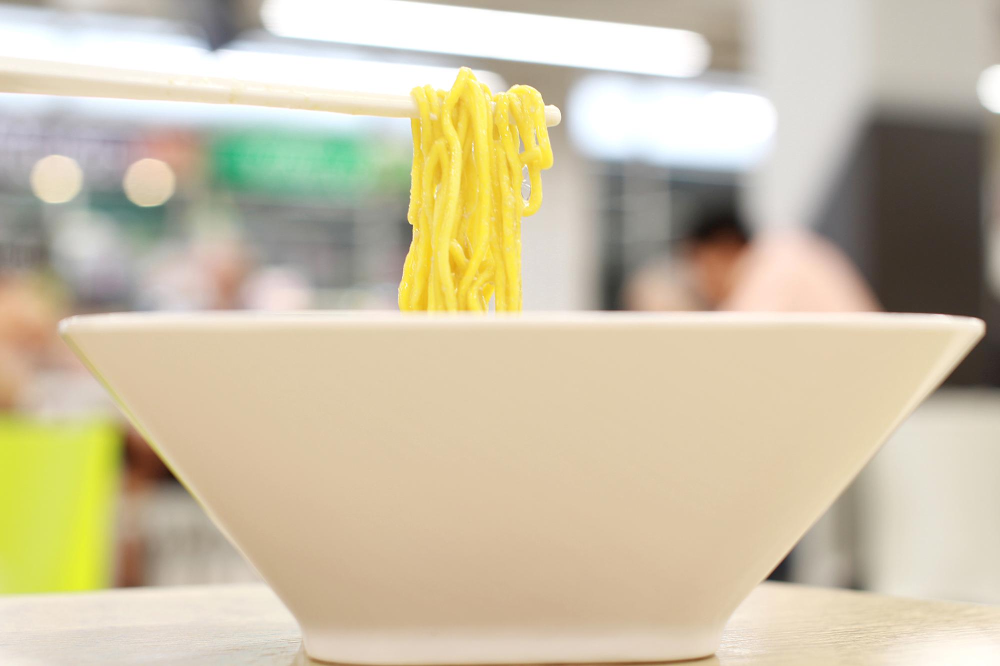 嘉義涼麵的白醋之爭：一場超商掀起的南北味覺對話 — 時代熱搜生活深度報導
