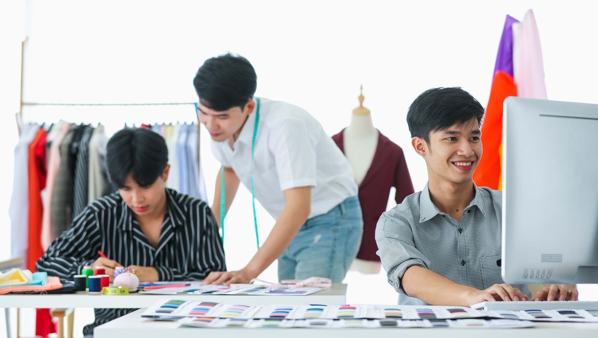 當企業管理平台走進時裝週：金豐小芋頭與 Yentity 的跨界實驗 — 時代熱搜時尚深度報導