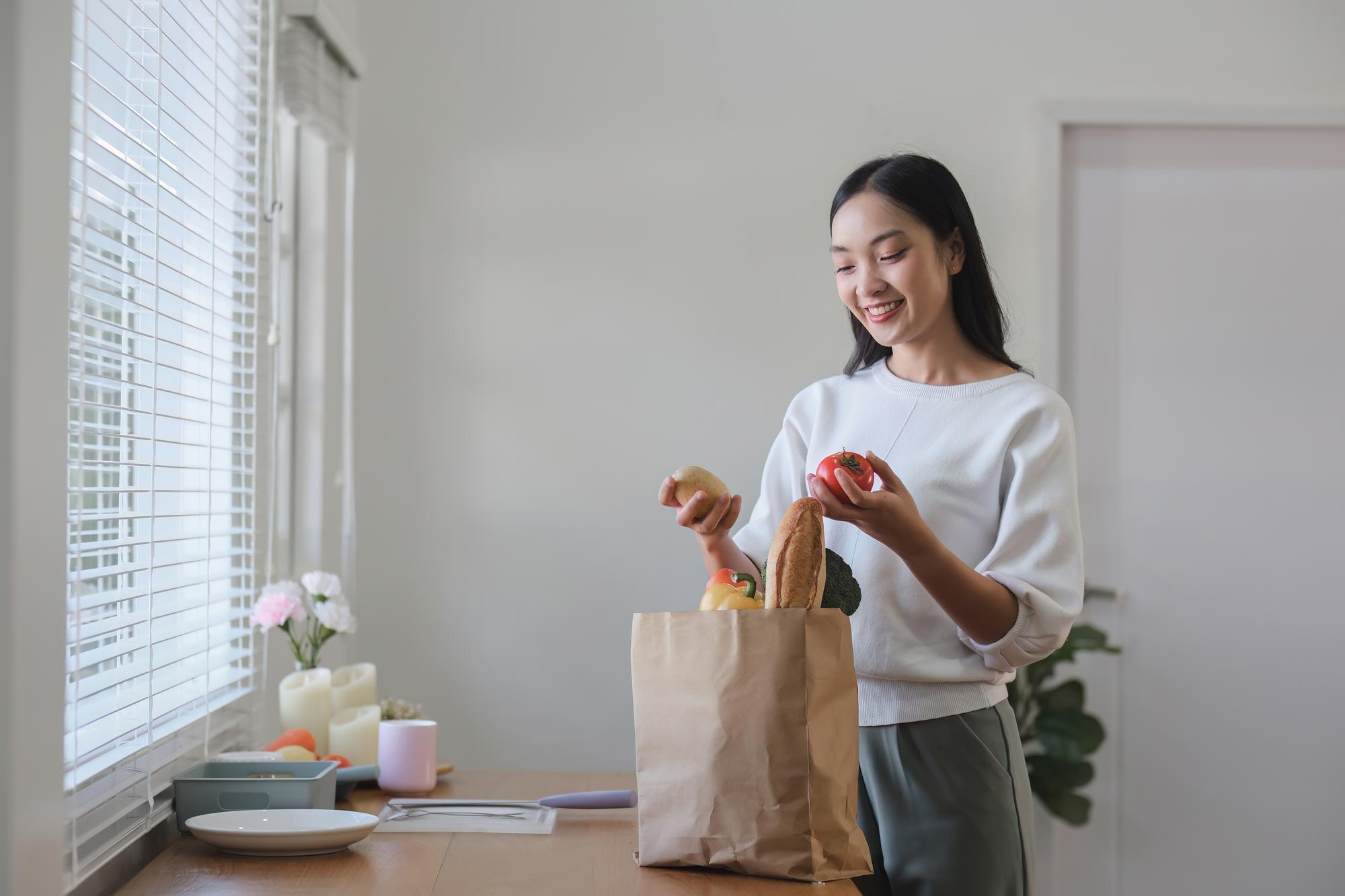 購物紙袋別急著丟——三種慢改造,讓收納變得剛剛好 — 相關圖片3