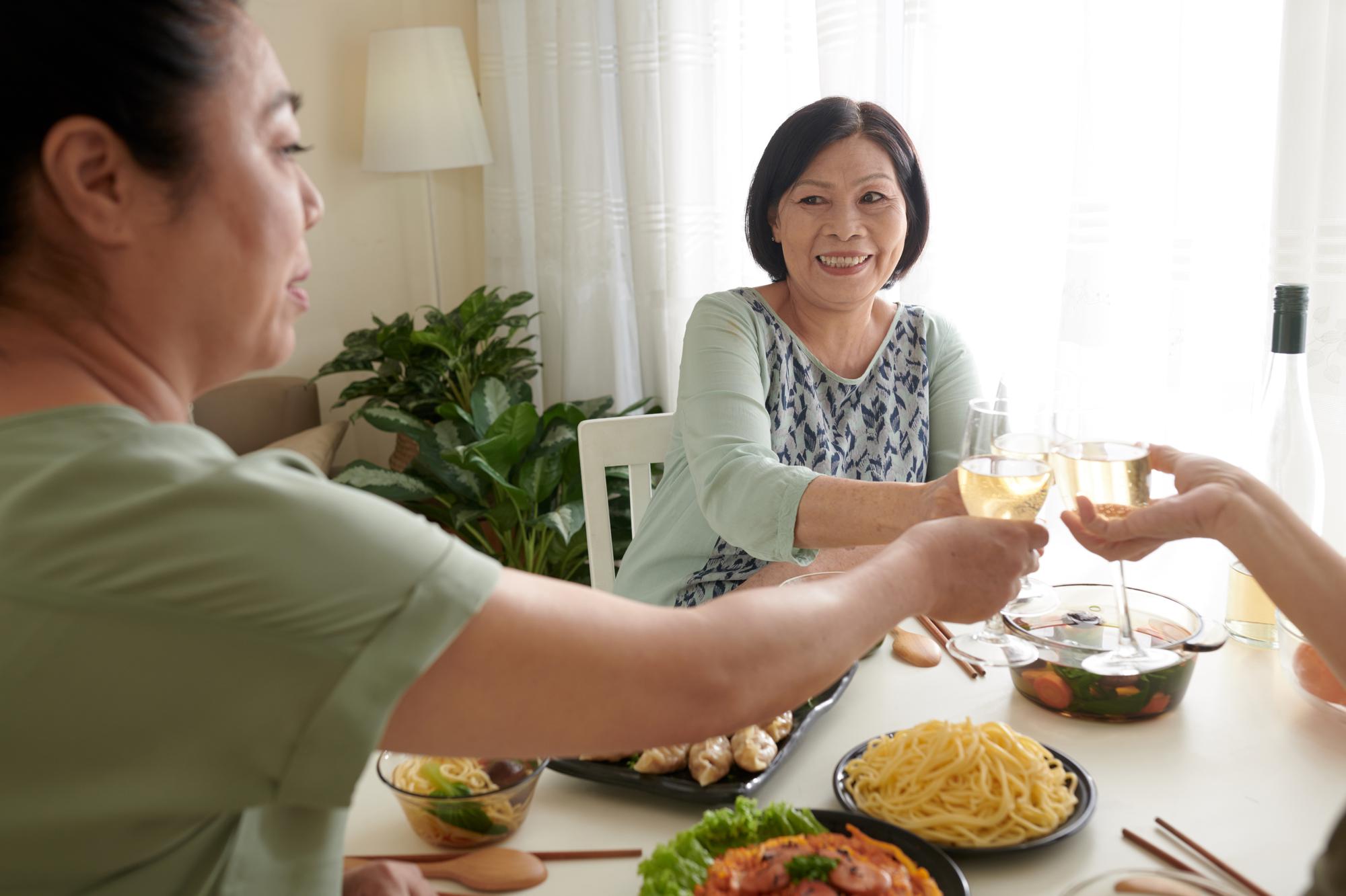 一道菜的溫度，能把阿公阿嬤從家裡叫出來嗎？ — 相關圖片2