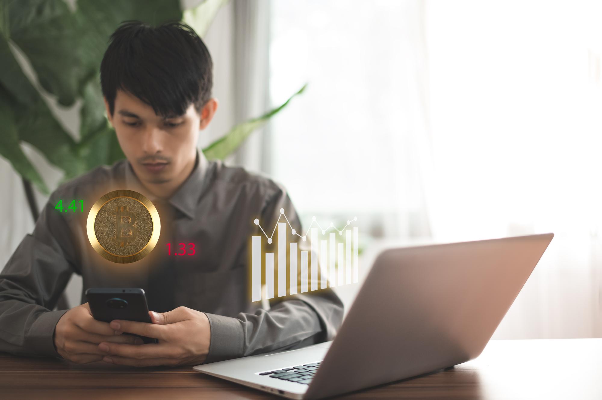央行認證「史上最旺」，但你帳上的數字真能安心兌現嗎？
