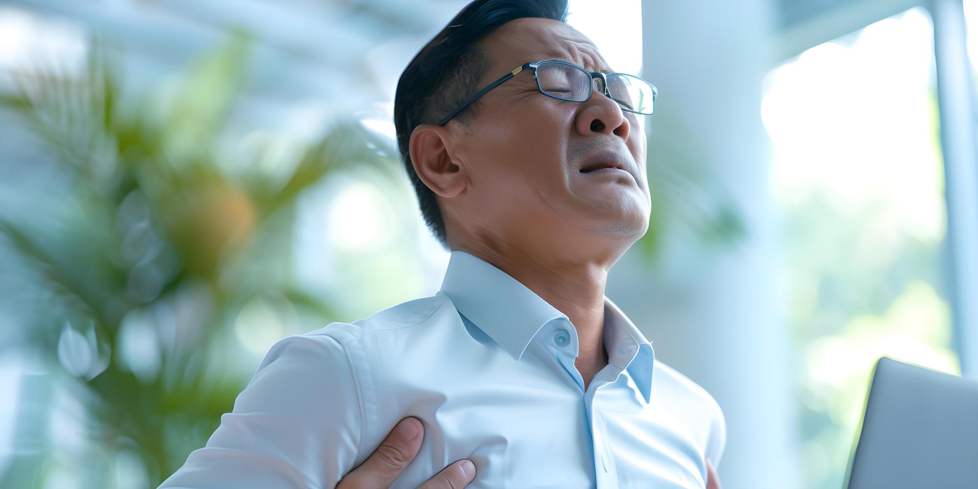 飛機上突然沒心跳？血癌+久坐真的會要命，這四個症狀別再當感冒 — 相關圖片3