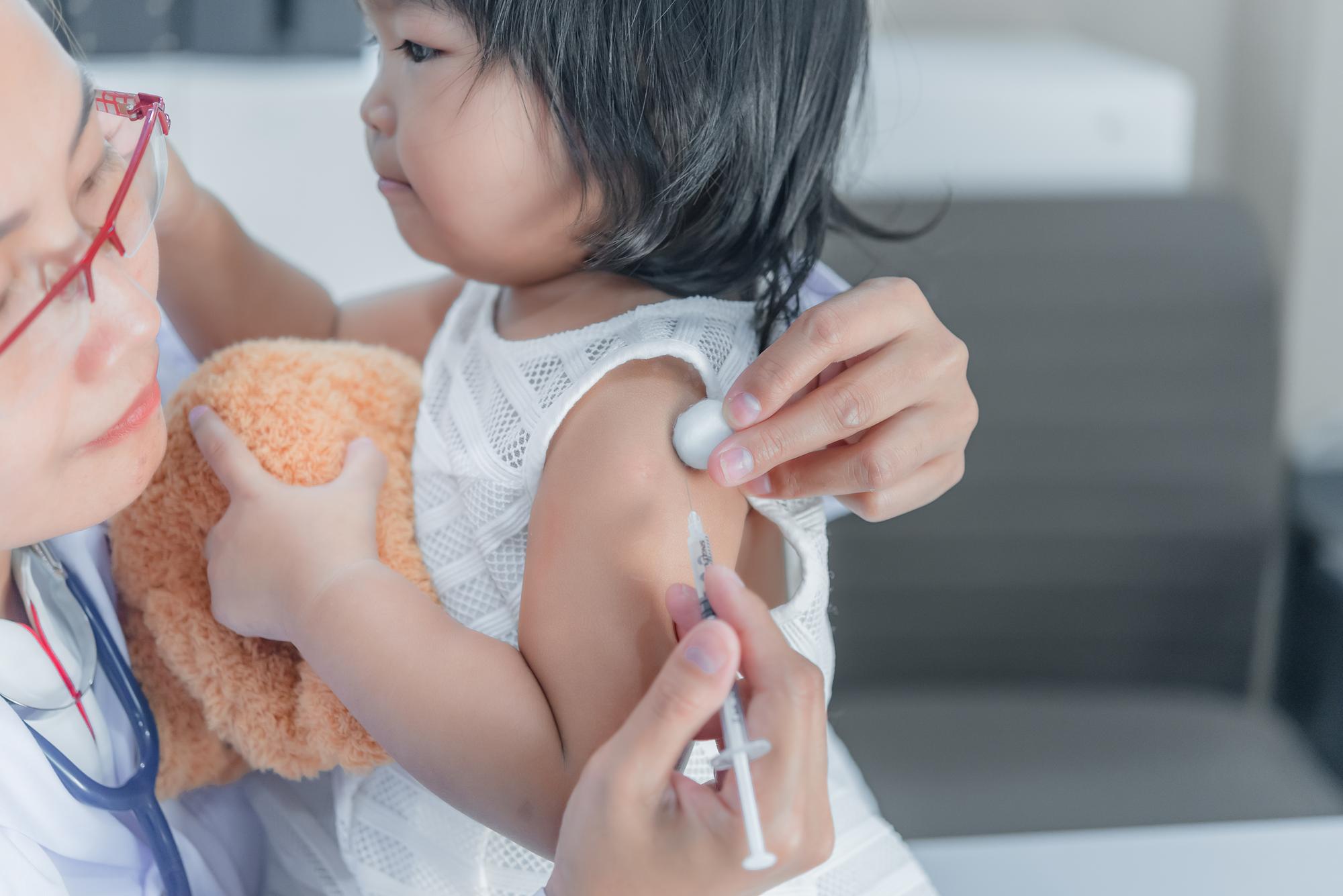 花蓮3個月女嬰染日本腦炎！市區也中標，15個月前的寶寶怎麼防？ — 相關圖片2