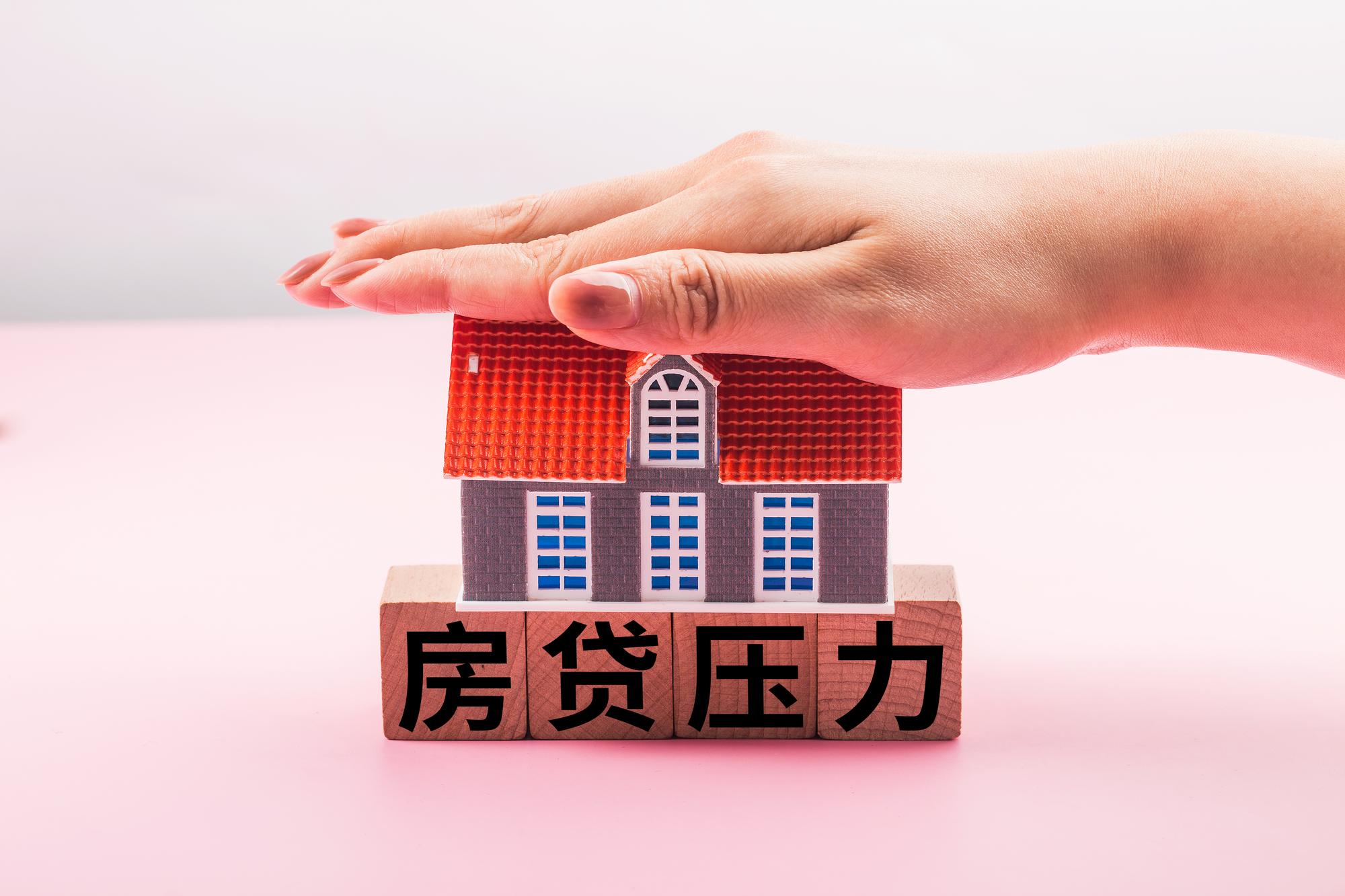 千萬房貸時代來了，青壯年該恐慌還是該冷靜？ — 房產文章主圖，由時代熱搜陳振威撰寫