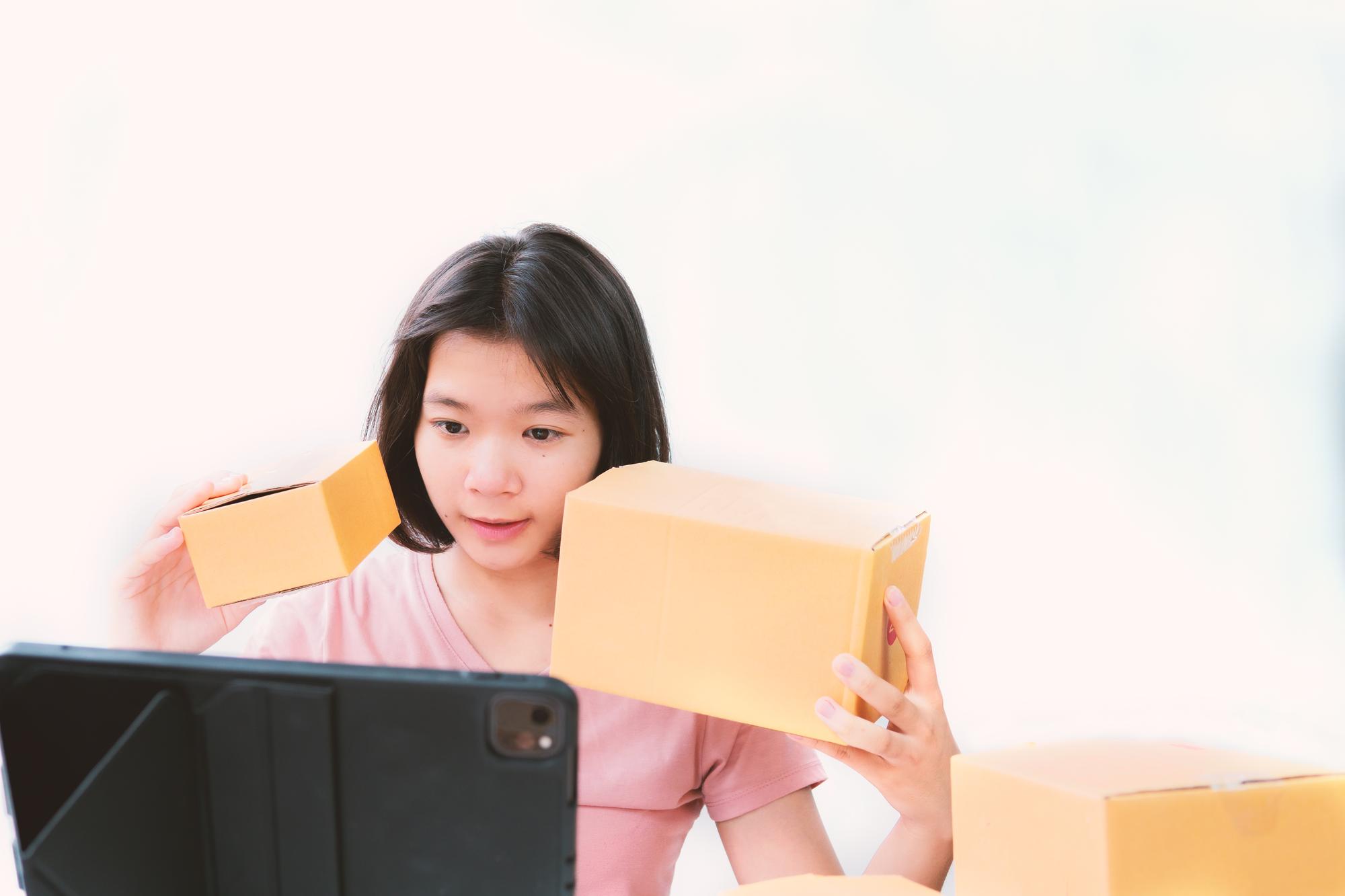 SHEIN 超低價的真實成本：當便宜成為一種危險的誘惑 — 時代熱搜時尚深度報導