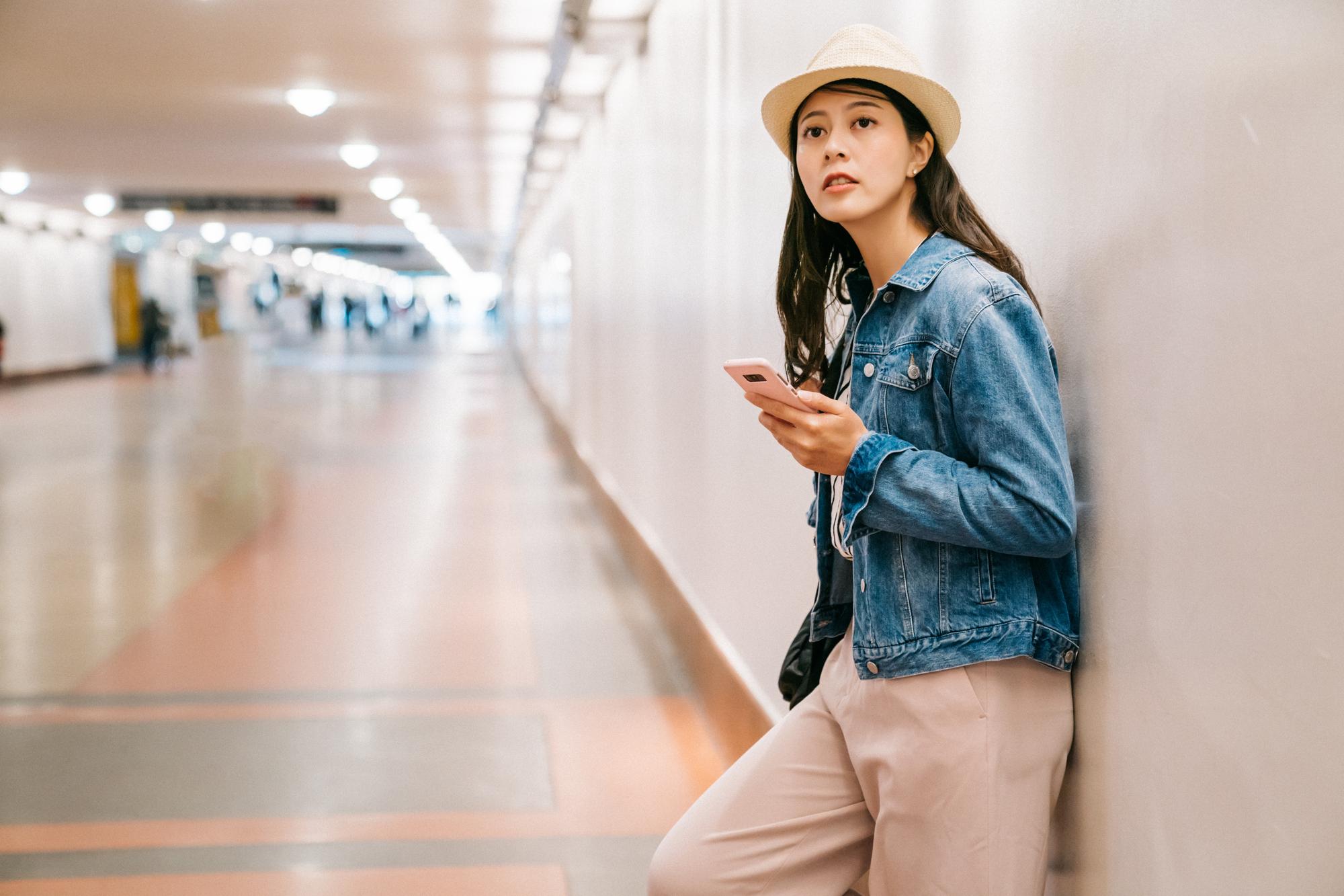 李東海的凍齡方程式：別再說「看起來年輕」，直接拆解給你看 — 時代熱搜時尚深度報導