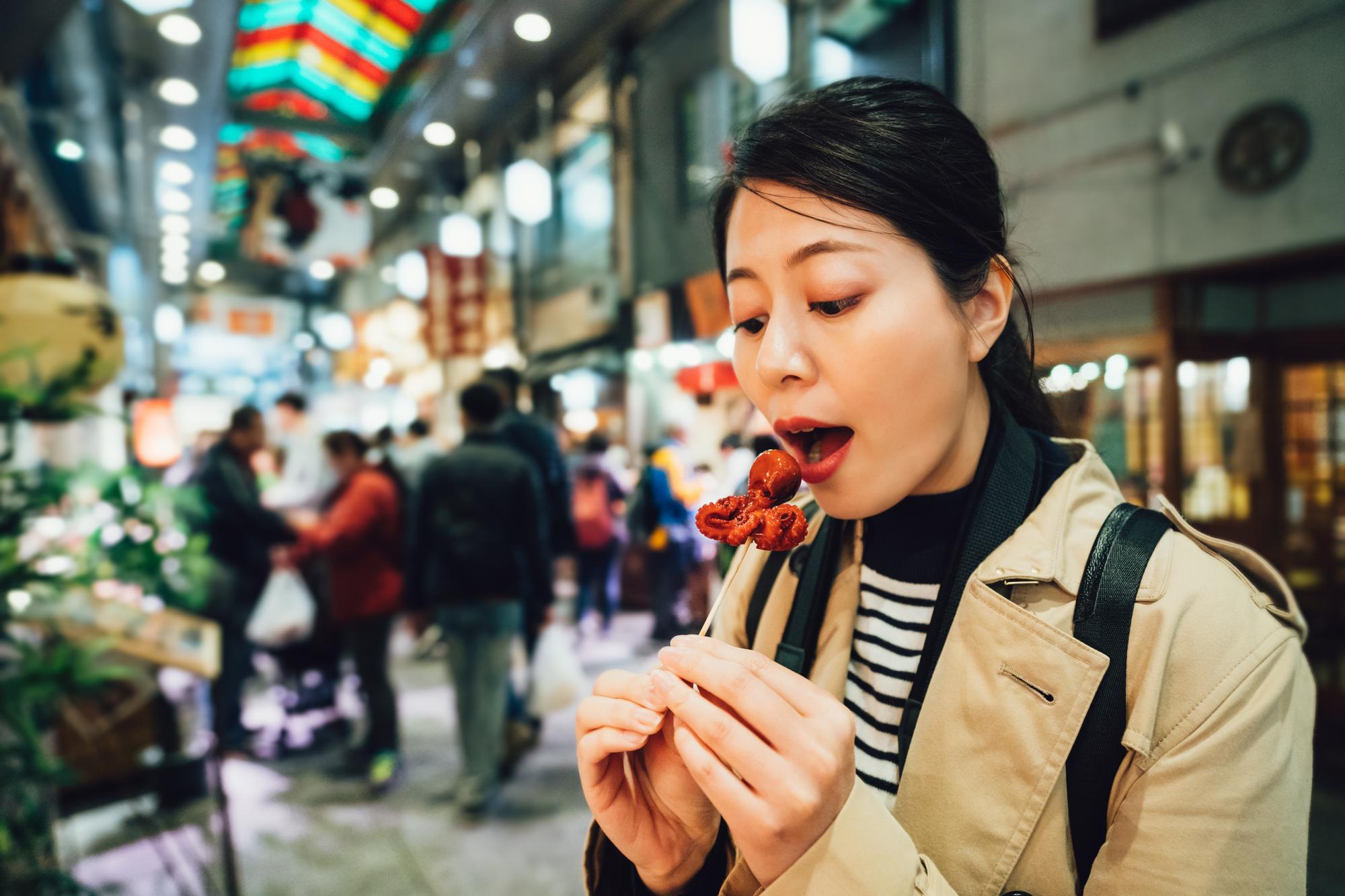三十萬追隨背後的鄉愁——豆比登用一場市集,把南北老味道帶回基隆 — 時代熱搜美食深度報導