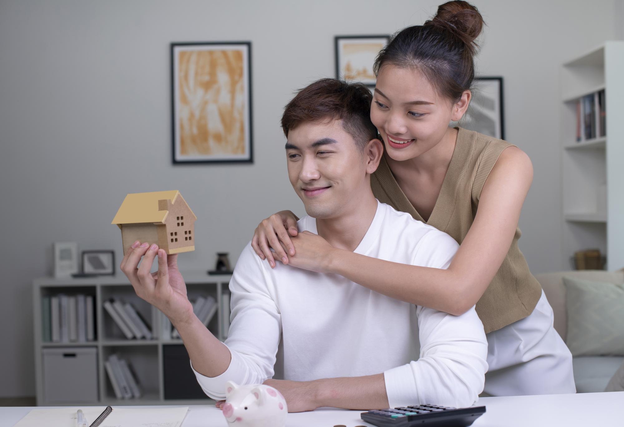 房貸30年成主流,但你真的看懂背後的風險與選擇了嗎? — 房產文章主圖，由時代熱搜陳振威撰寫