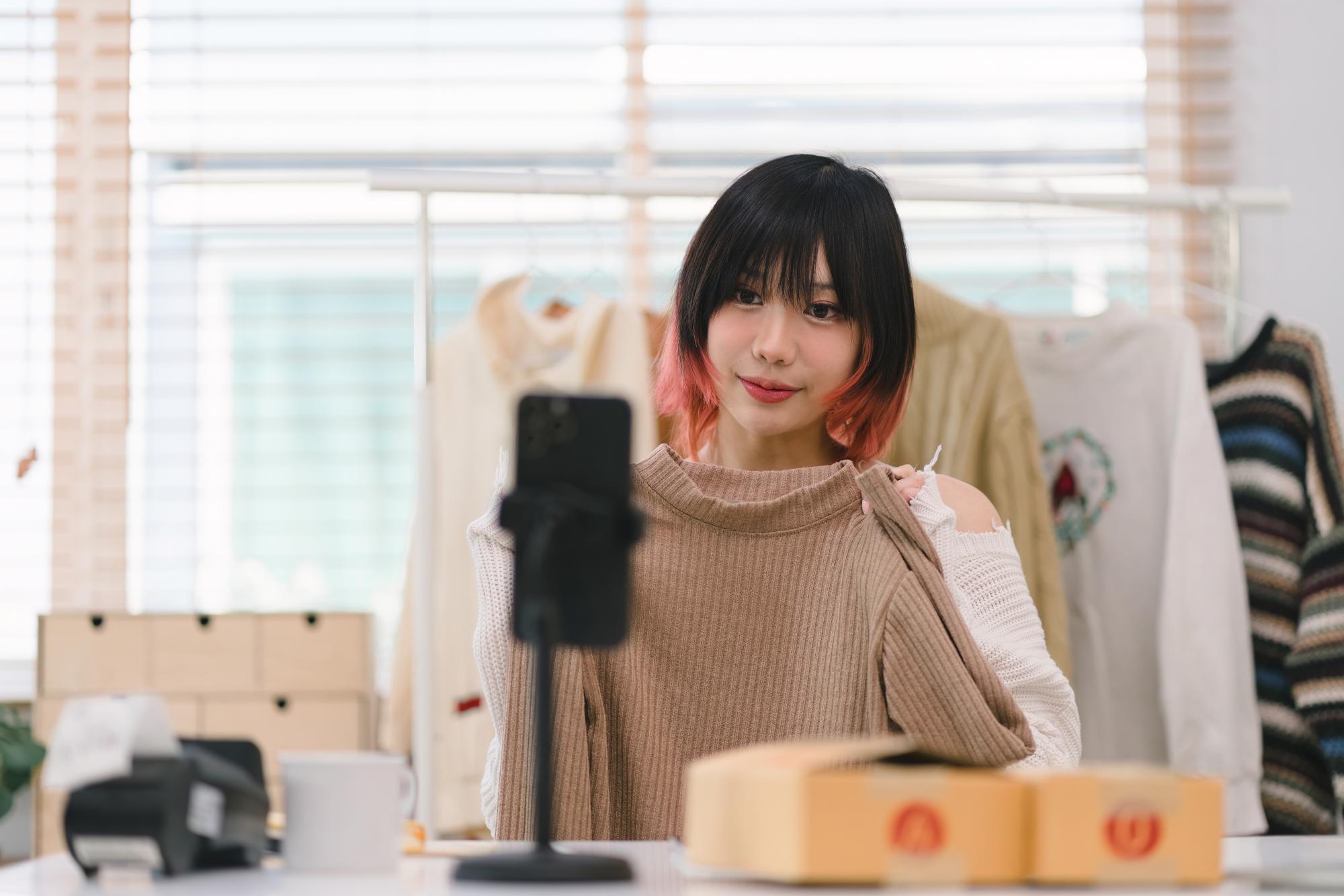 Prada 登頂 Lyst 榜首：當流量成為品牌新戰場 — 相關圖片2
