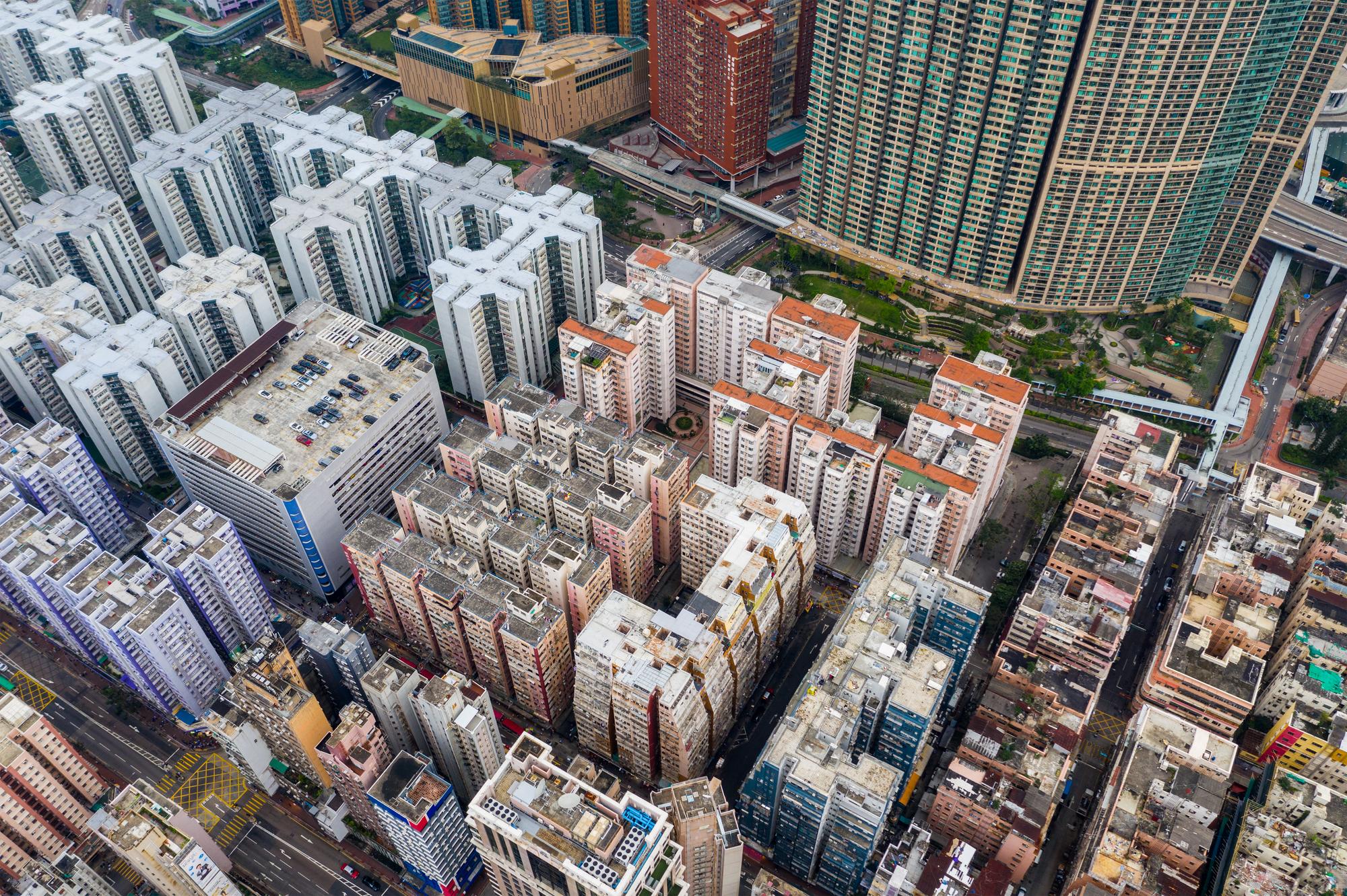台南來客剩2組，推案腰斬九成——中南部房市正在被「真實需求」檢驗 — 相關圖片2