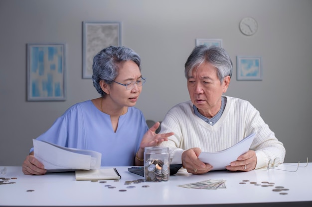 73歲還在送孫子上學的那個早晨——關於退休這件事,我們可能都想得太簡單了