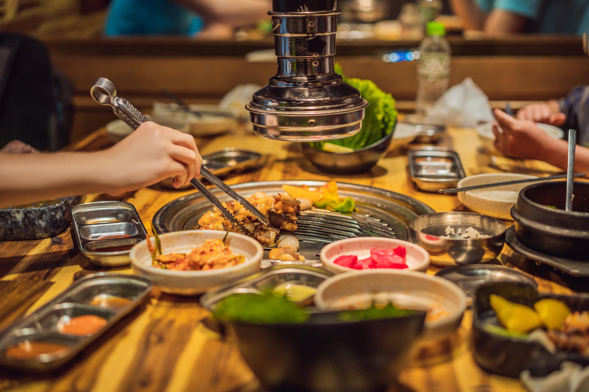 當滷大腸頭遇上五星餐檯——台中長榮桂冠把巷口古早味搬進飯店了 — 時代熱搜美食深度報導