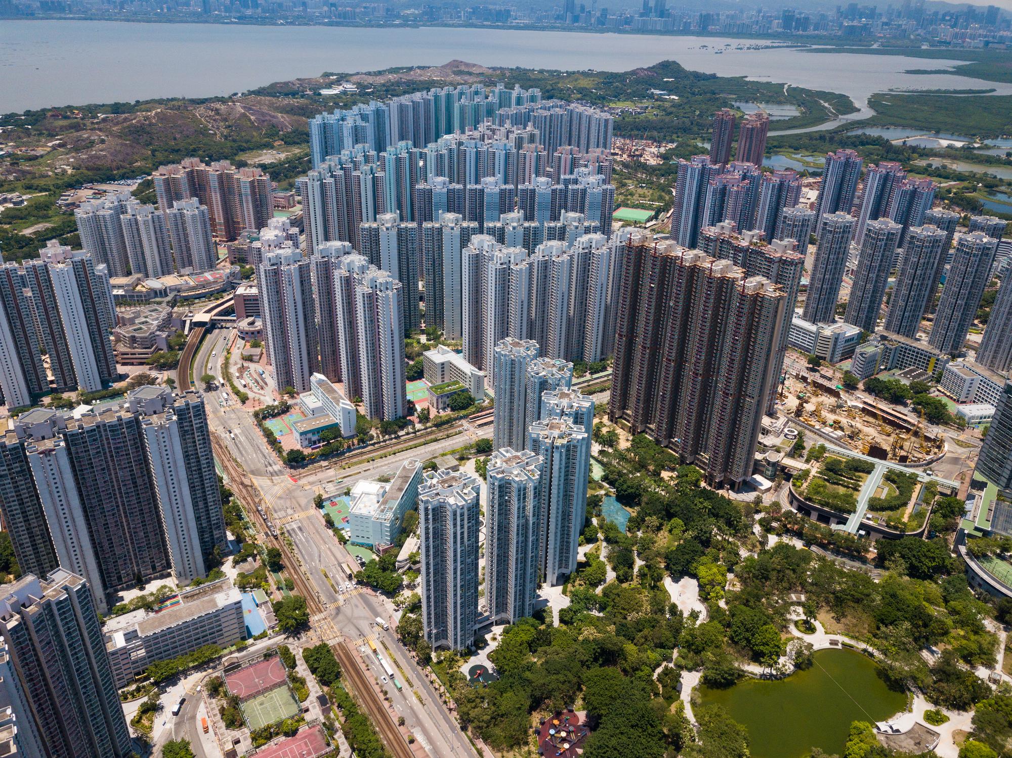 台北億元豪宅剩兩案：富豪沒消失，只是不想當冤大頭 — 房產文章主圖，由時代熱搜陳振威撰寫