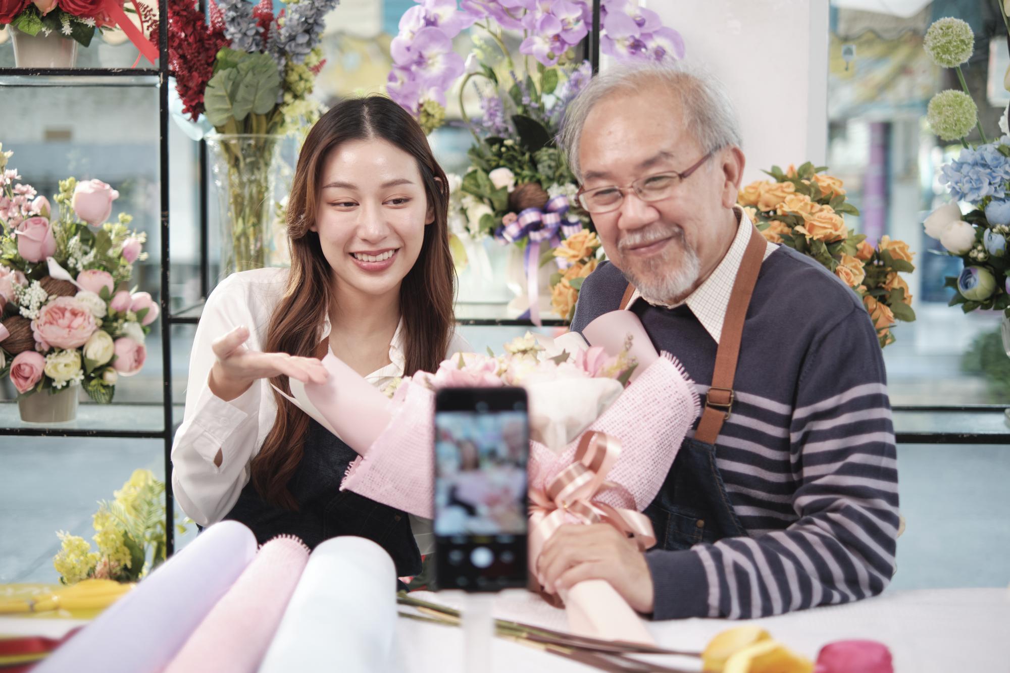 超高齡社會來了！1380個攤位背後，藏著什麼長壽商機？ — 時代熱搜健康深度報導