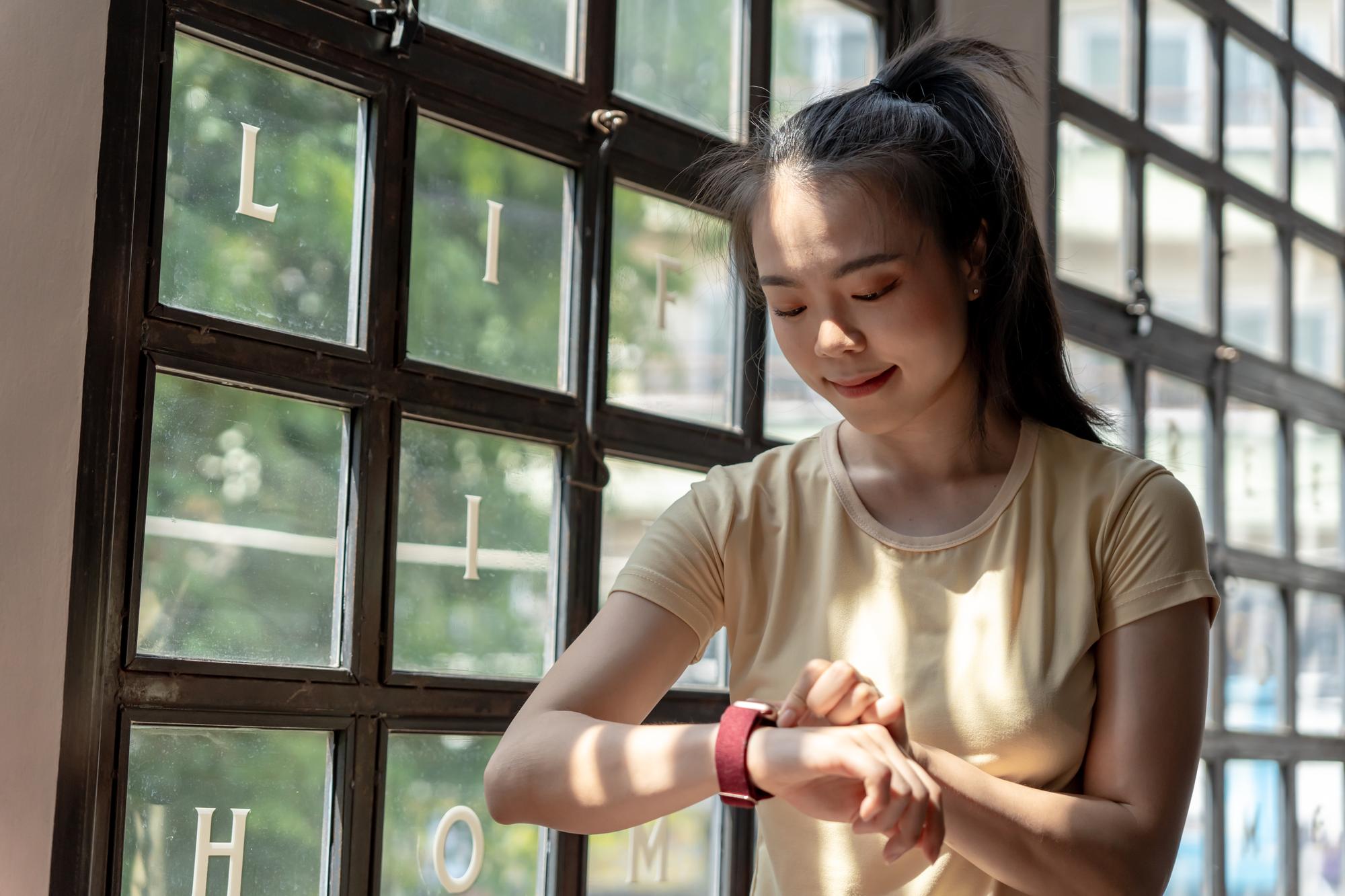 Apple Watch 開放教育優惠：折扣有感但別踩坑，購買前先算清楚這些成本