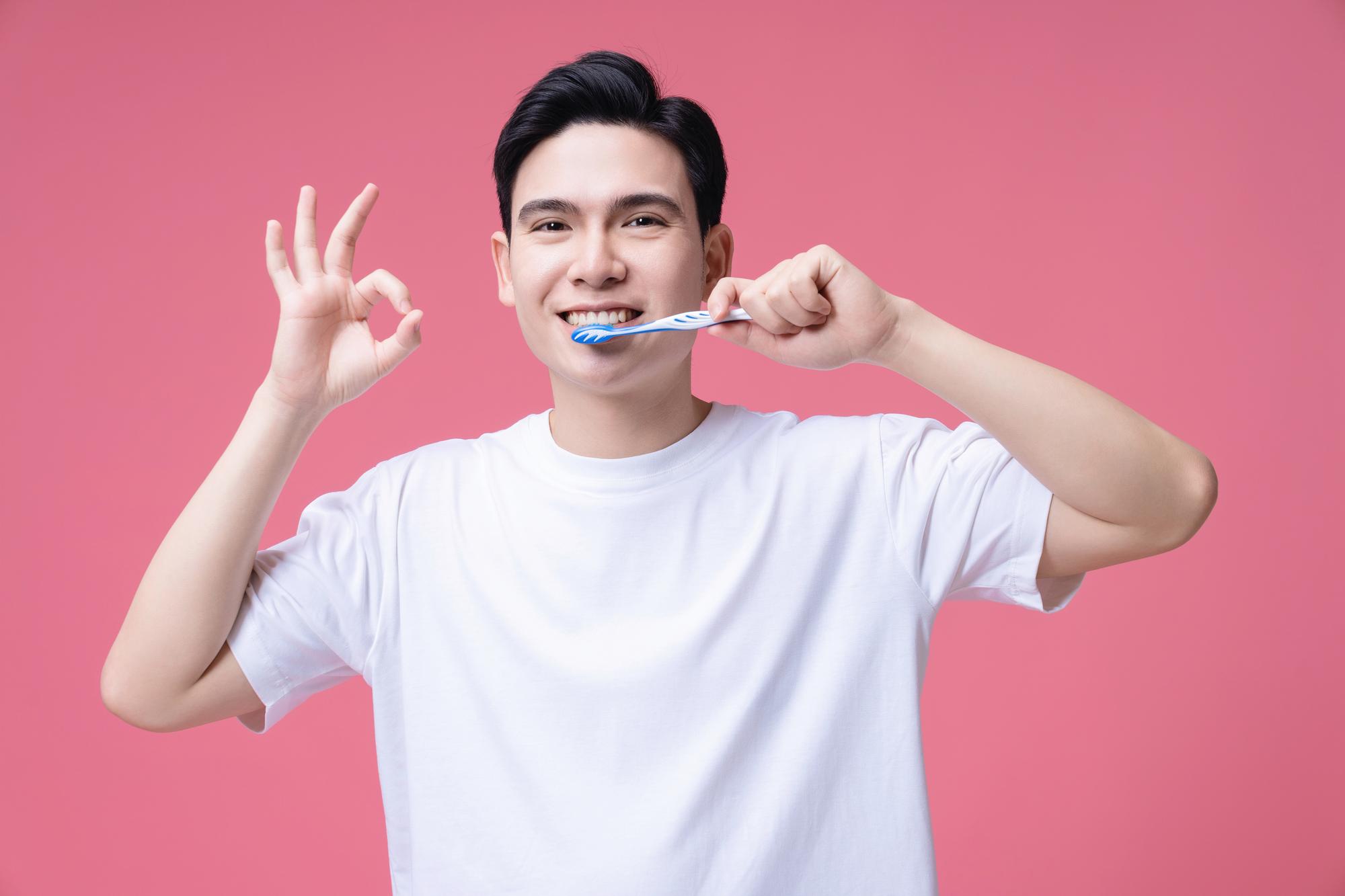 刷牙這件事，你真的做對了嗎？藥師牙醫聯手破解三大迷思 — 時代熱搜健康深度報導
