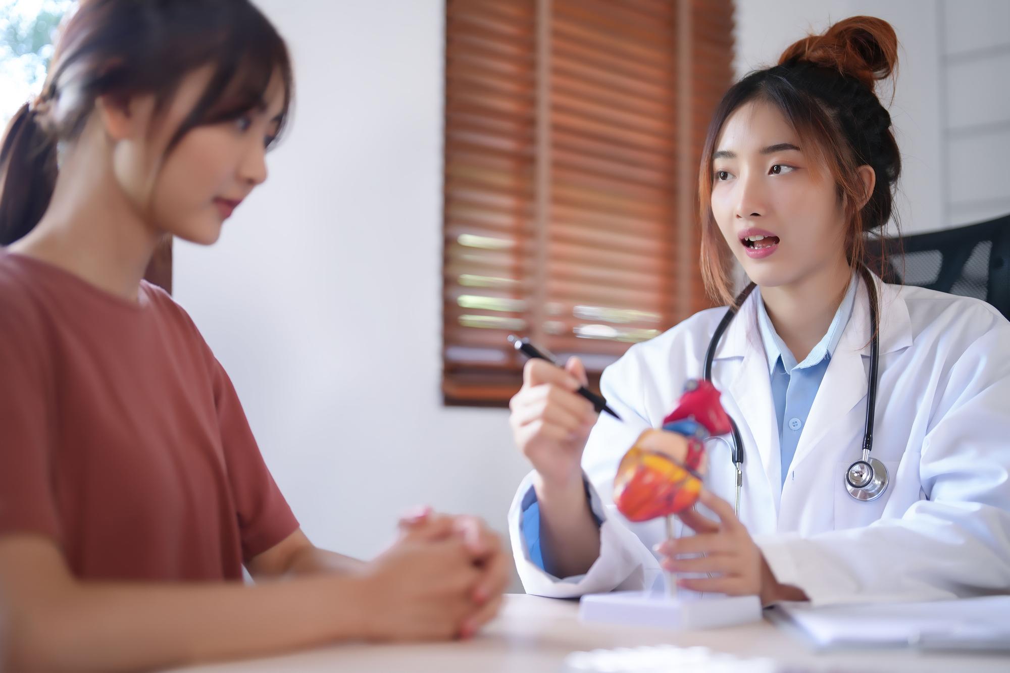 三十歲那年，我們都以為自己還很健康 — 生活文章主圖，由時代熱搜江里歐撰寫
