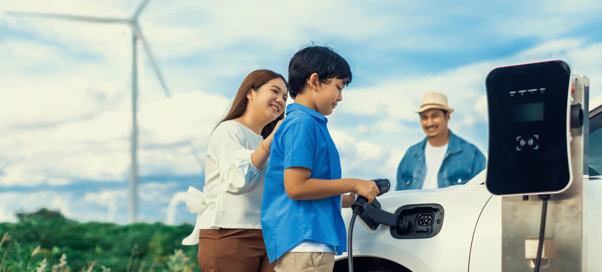特斯拉不只是車廠？馬斯克的系統整合劇本能不能跑起來 — 時代熱搜科技深度報導