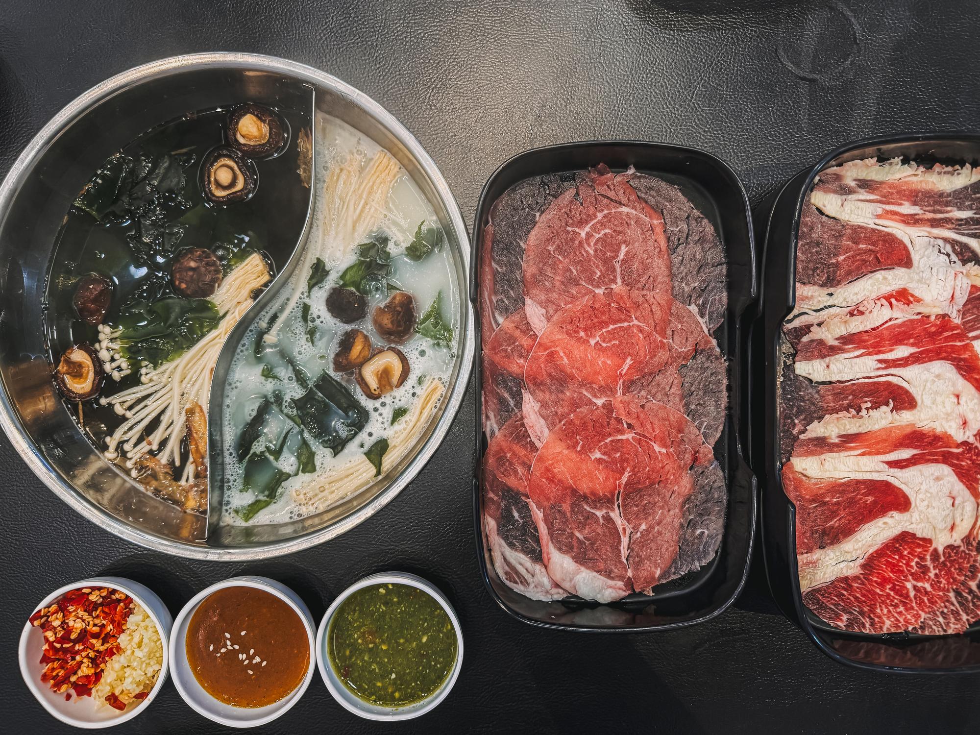 石二鍋漲價了,但那碗白飯吃到飽的溫度還在嗎? — 時代熱搜美食深度報導