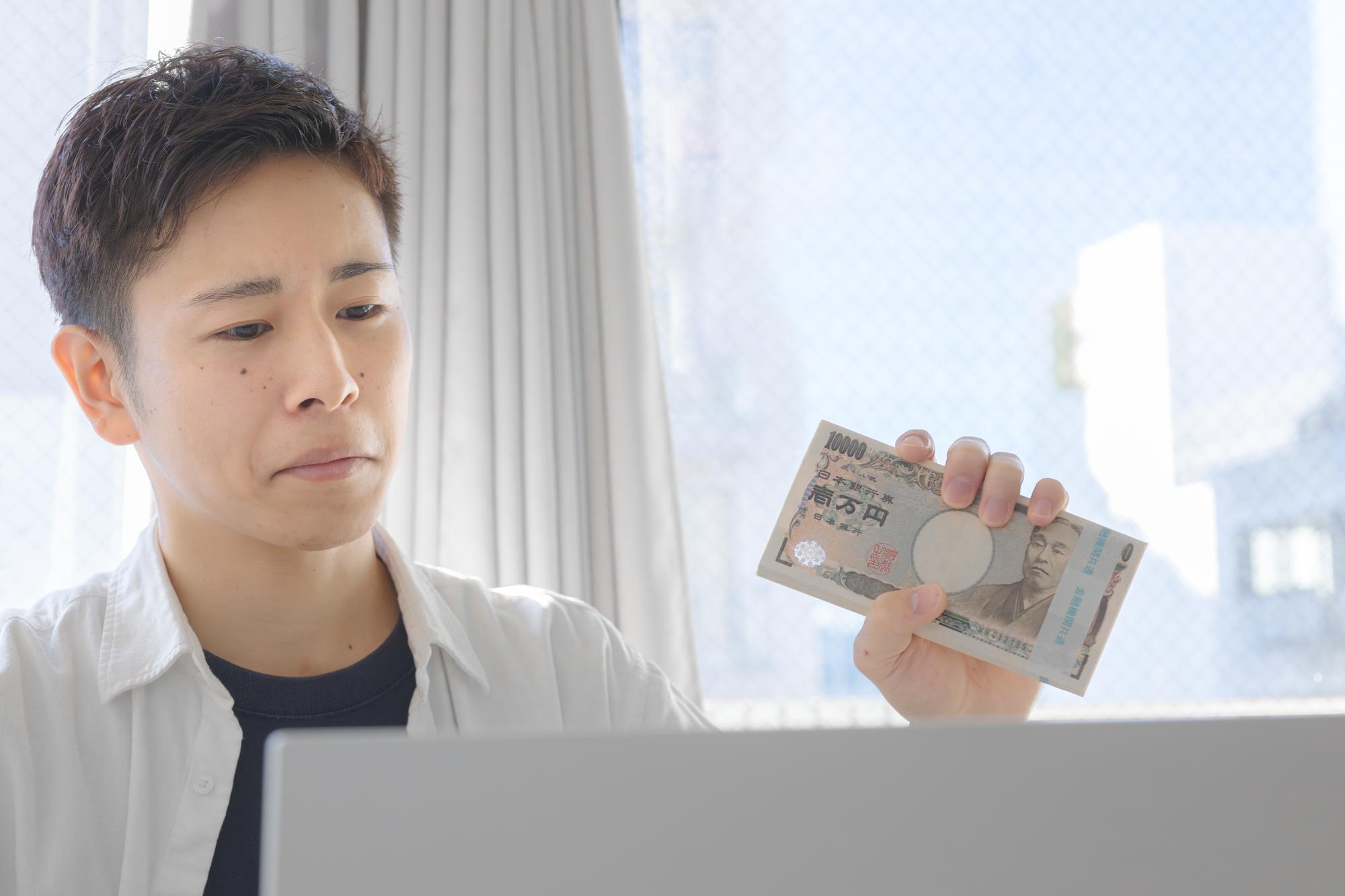 4月證券劃撥存款暴增3,742億：當狂熱數據遇上三大警訊，該如何守住理財底氣？