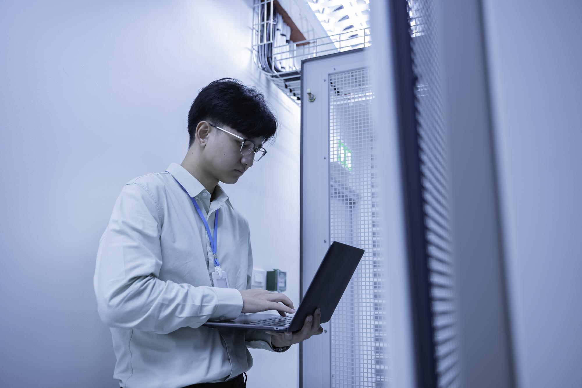 AMD狂搶台積電產能308%，蘇媽這次是來真的還是來搶位子？ — 時代熱搜科技深度報導