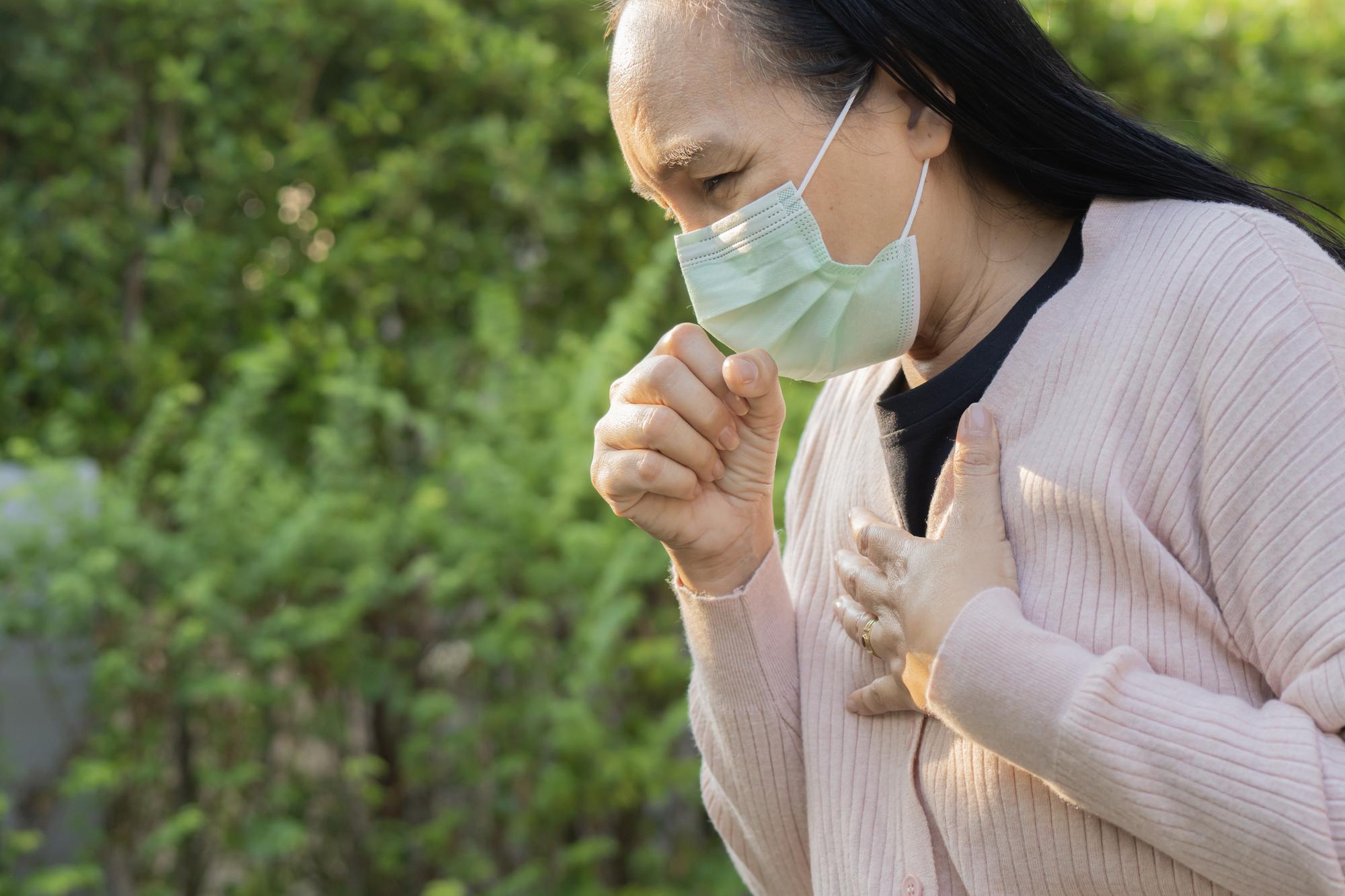 感冒好了還在咳？別急著換醫生，你的呼吸道正在「裝潢」啦 — 時代熱搜健康深度報導
