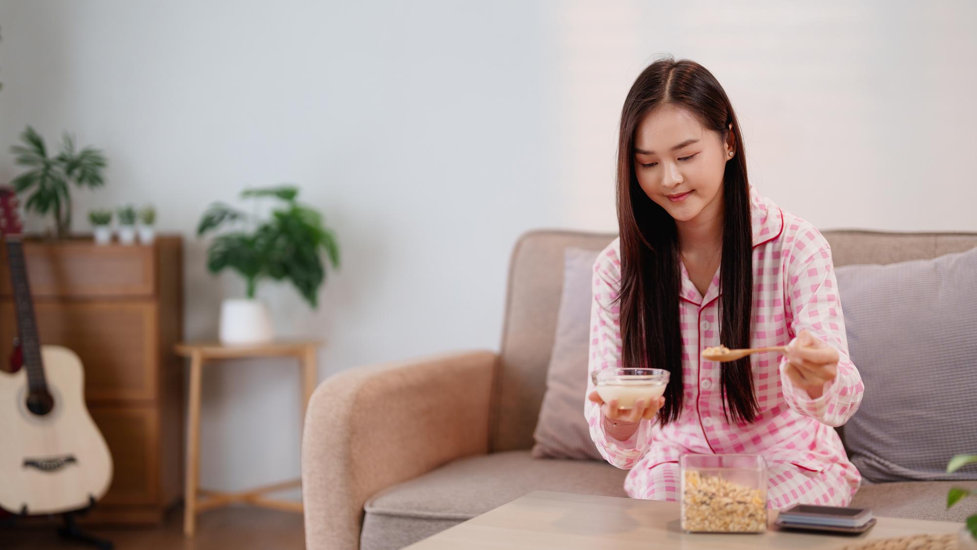 燕麥奶、全麥吐司、紫米飯糰真的比較健康？醫師：很多人花錢買心安 — 相關圖片2