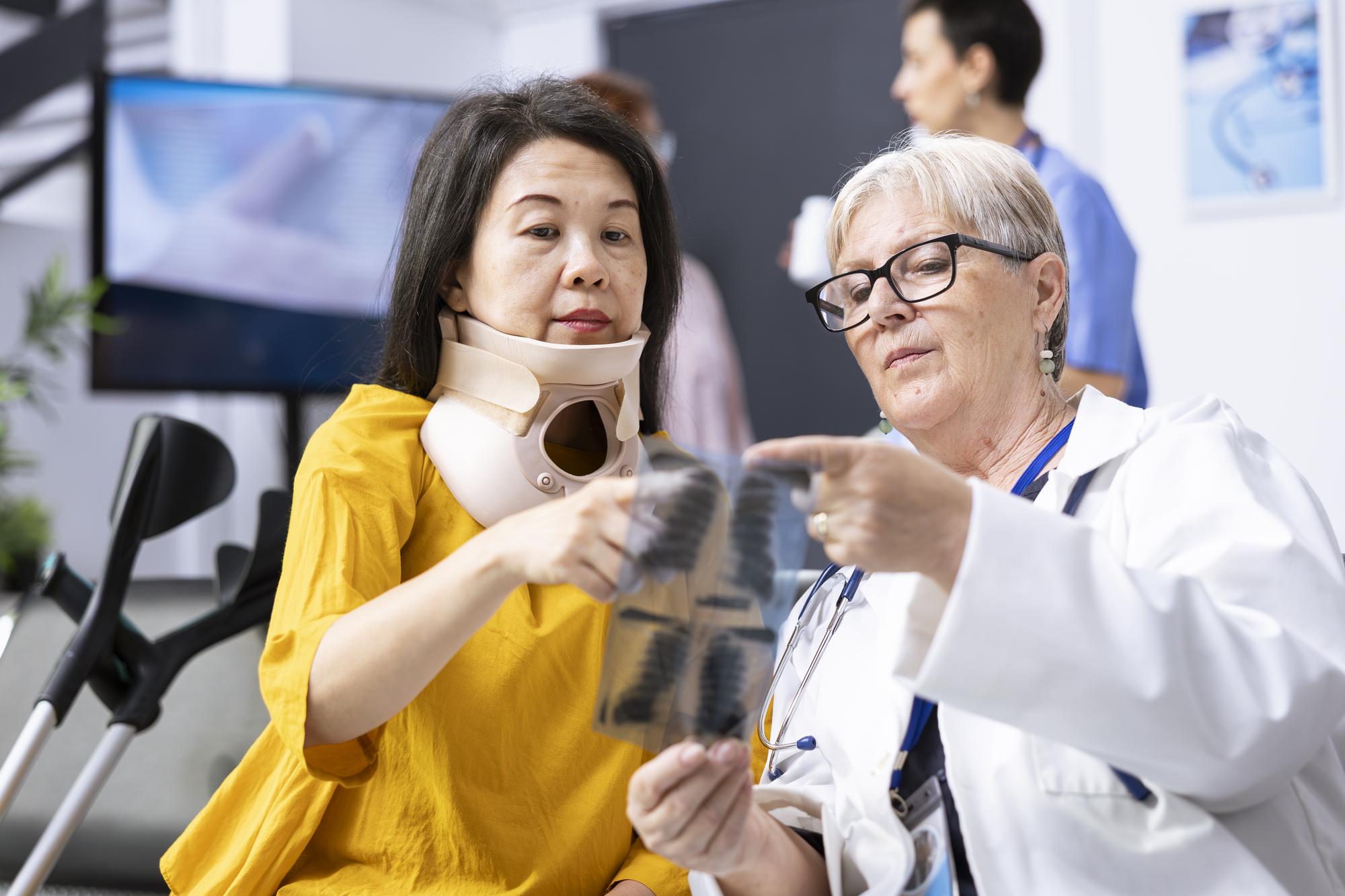VR復健、AI看傷口？2026高齡健康展看見科技如何陪長輩好好老 — 時代熱搜健康深度報導