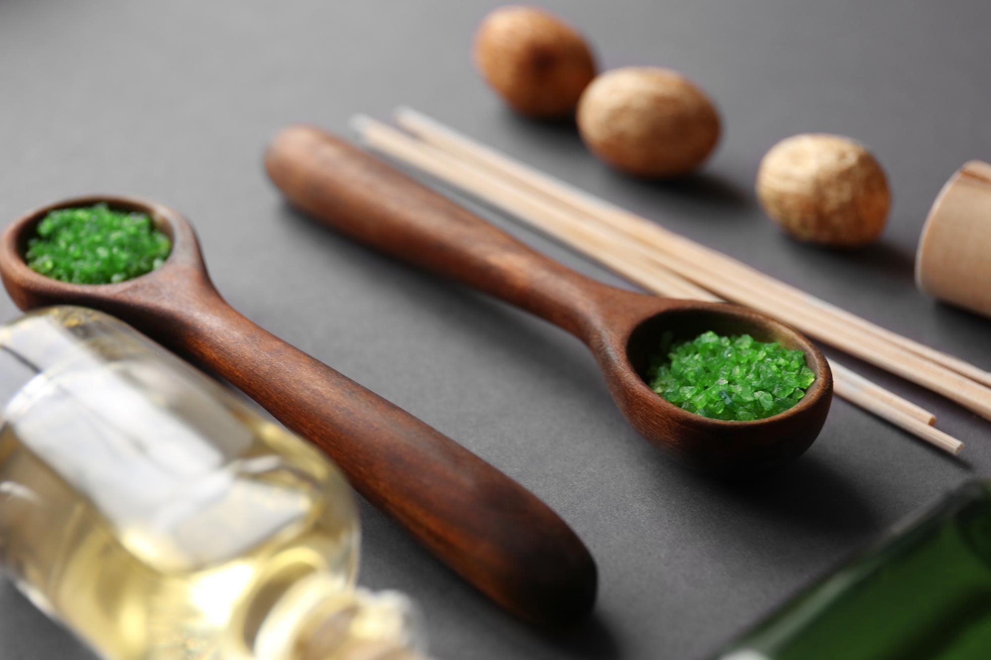 冷壓苦茶油驗出致癌物,問題其實出在你沒注意的那個步驟 — 生活文章主圖，由時代熱搜江里歐撰寫