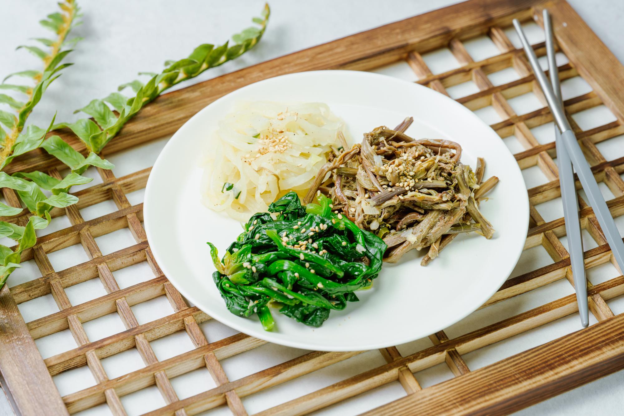 兆元身價的CEO，為什麼三度造訪同一碗炒麵？ — 時代熱搜美食深度報導