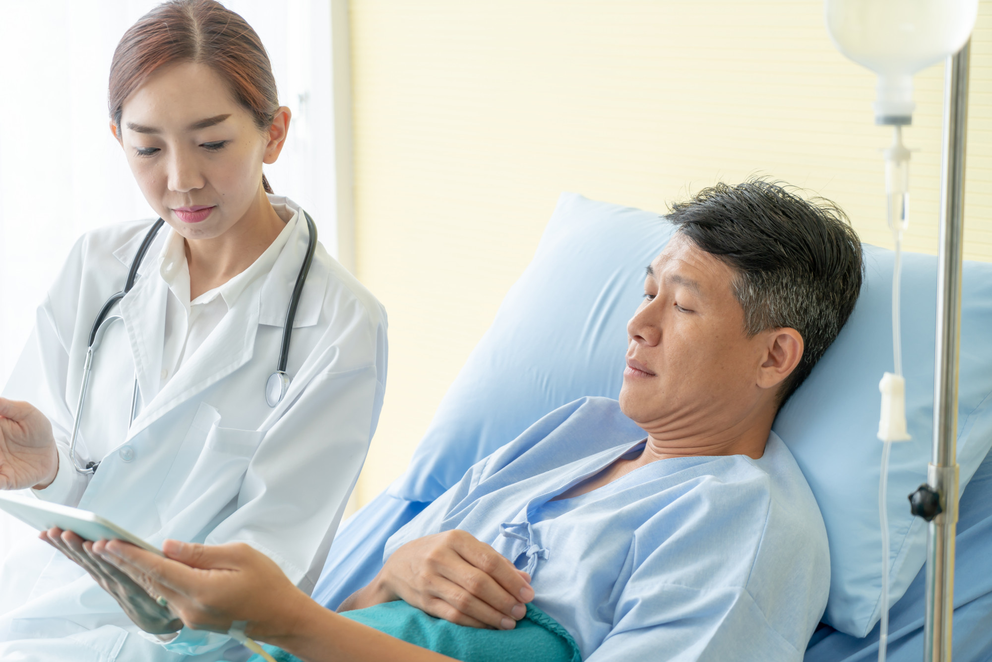 賴清德當總統兩年了，癌友說讚、護理師喊累，到底發生什麼事？